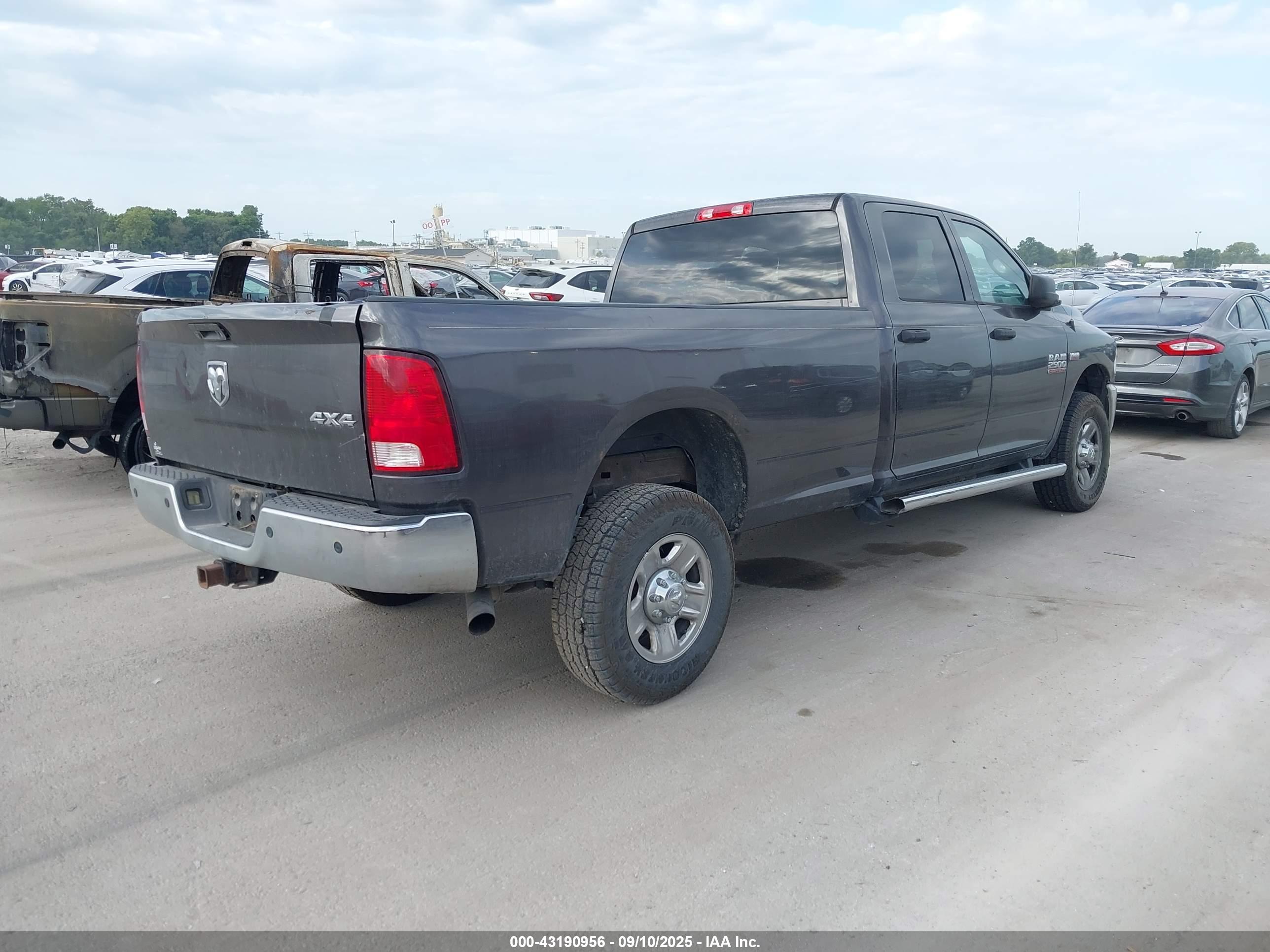 RAM 2500 image 4