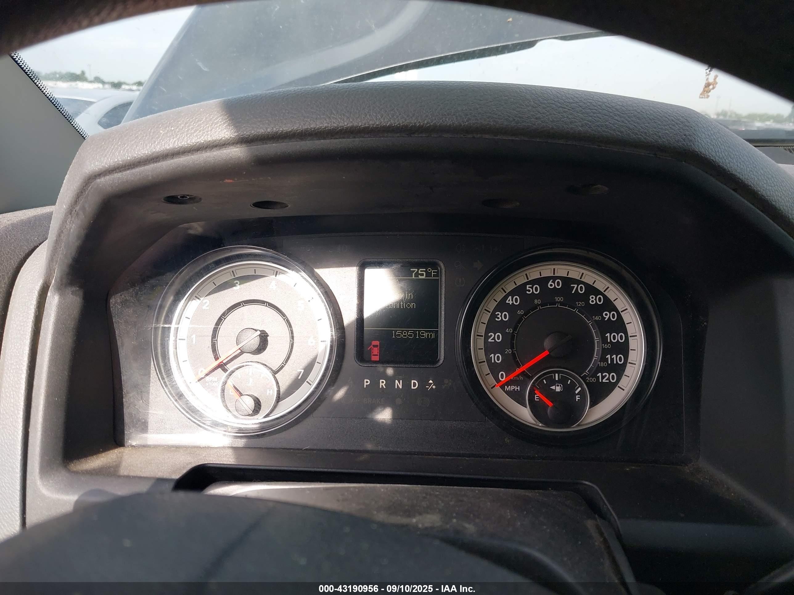 RAM 2500 image 7
