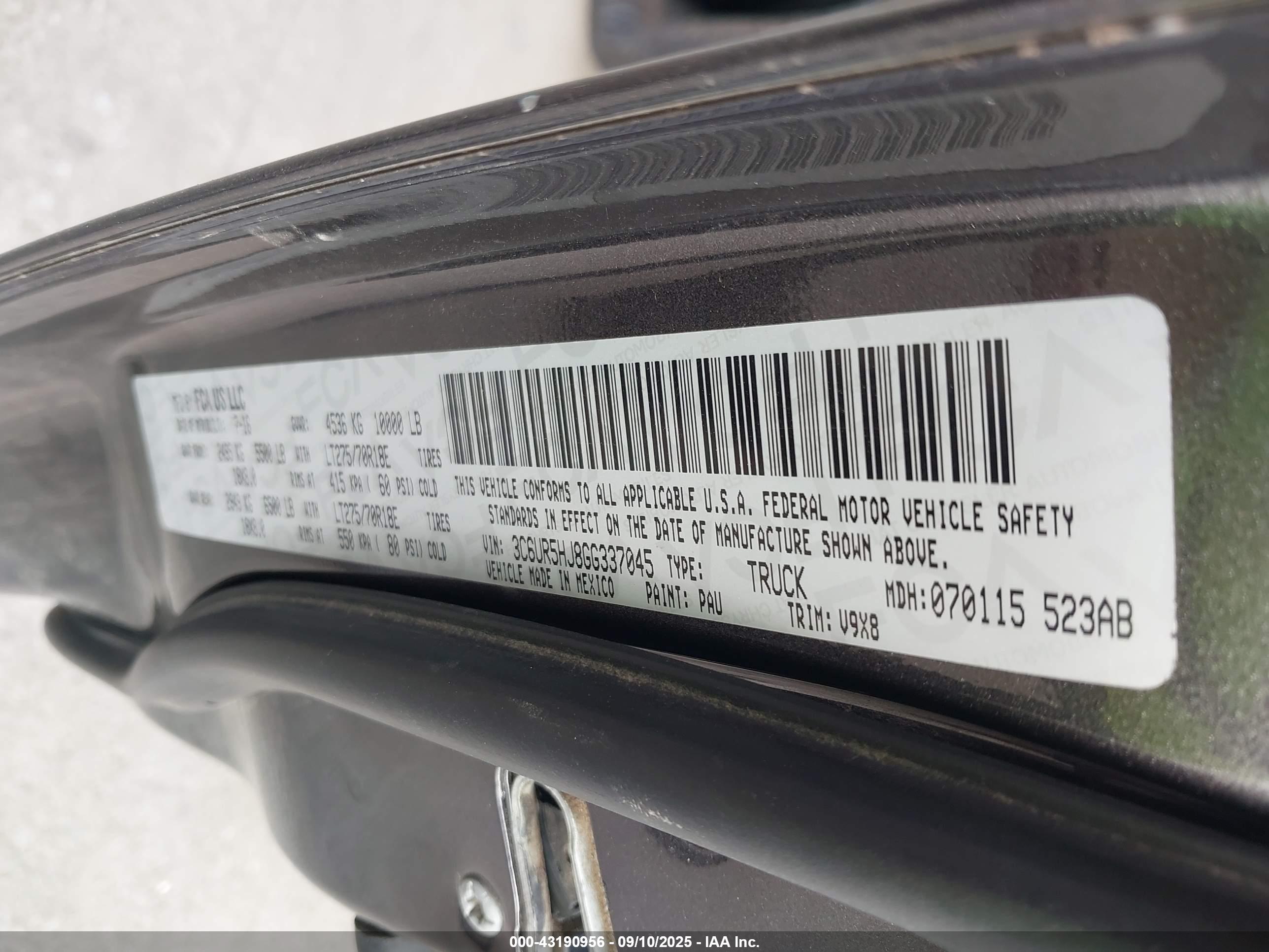 RAM 2500 image 9