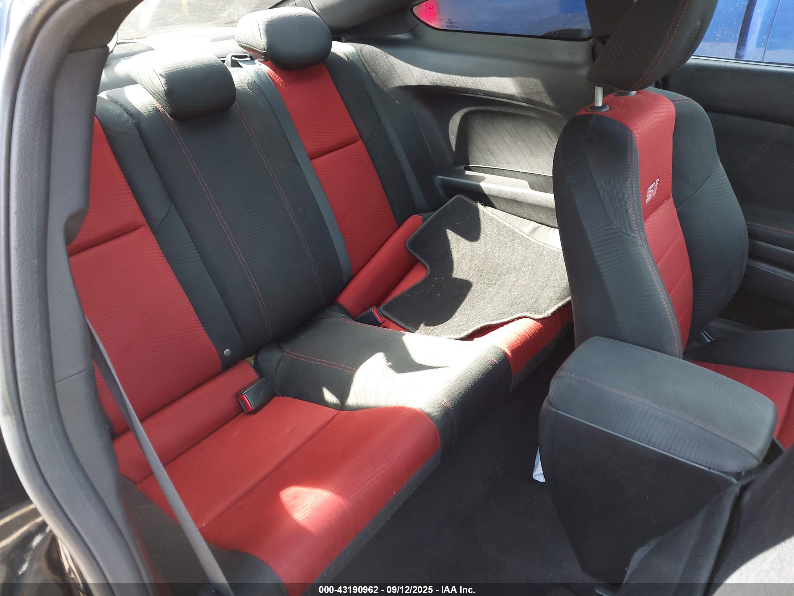 HONDA CIVIC image 8