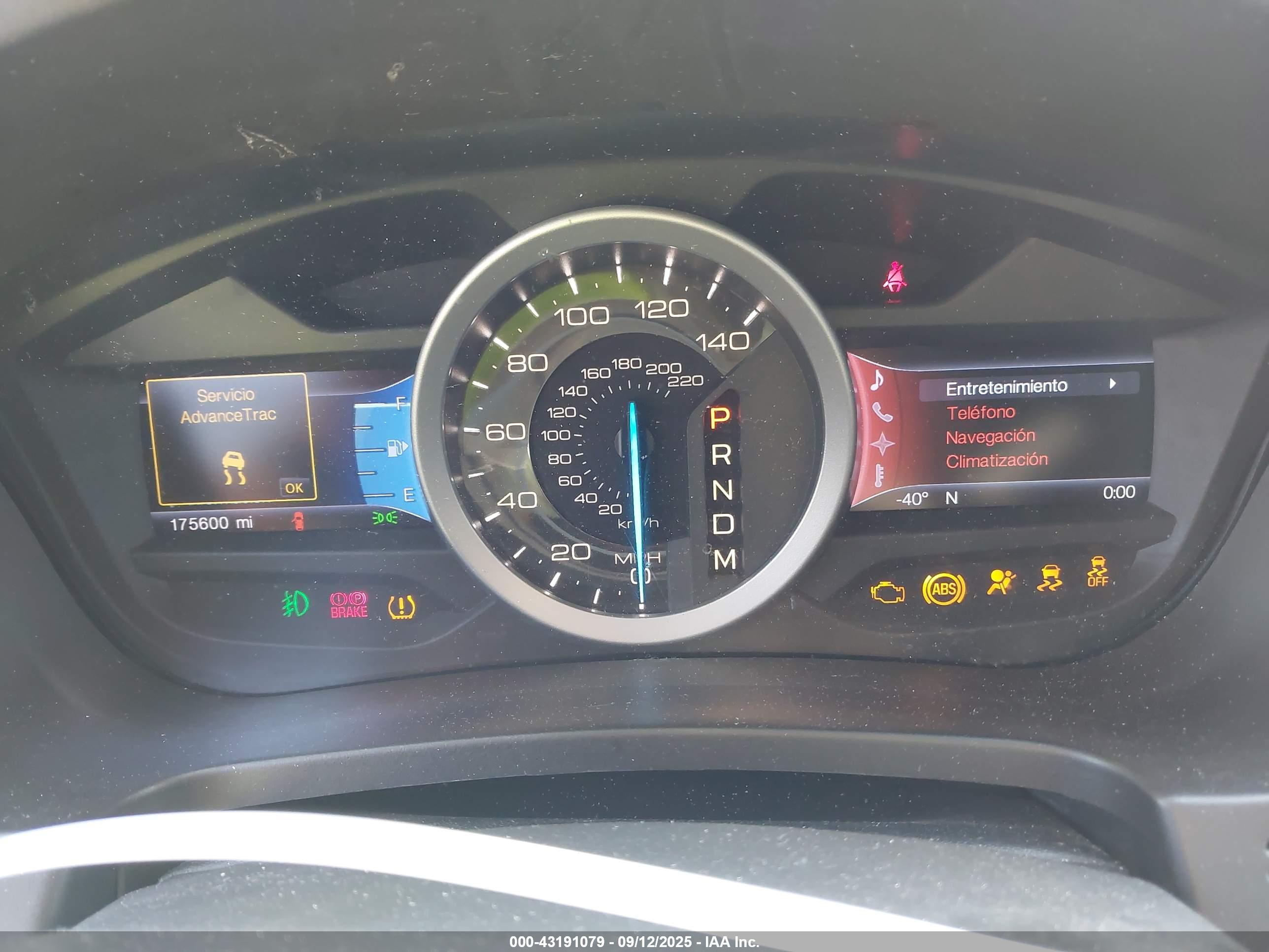 FORD EXPLORER image 7