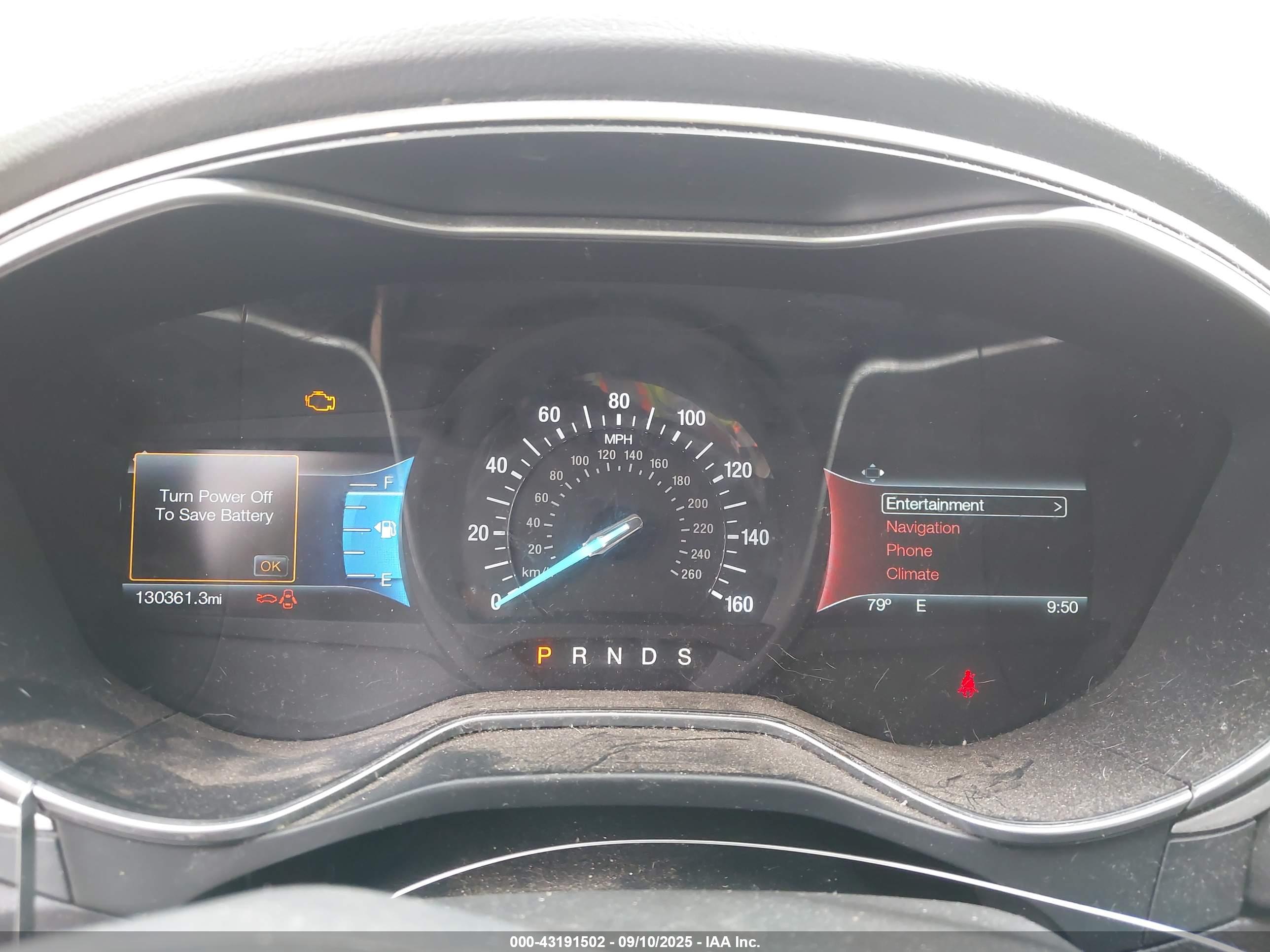 FORD FUSION image 7