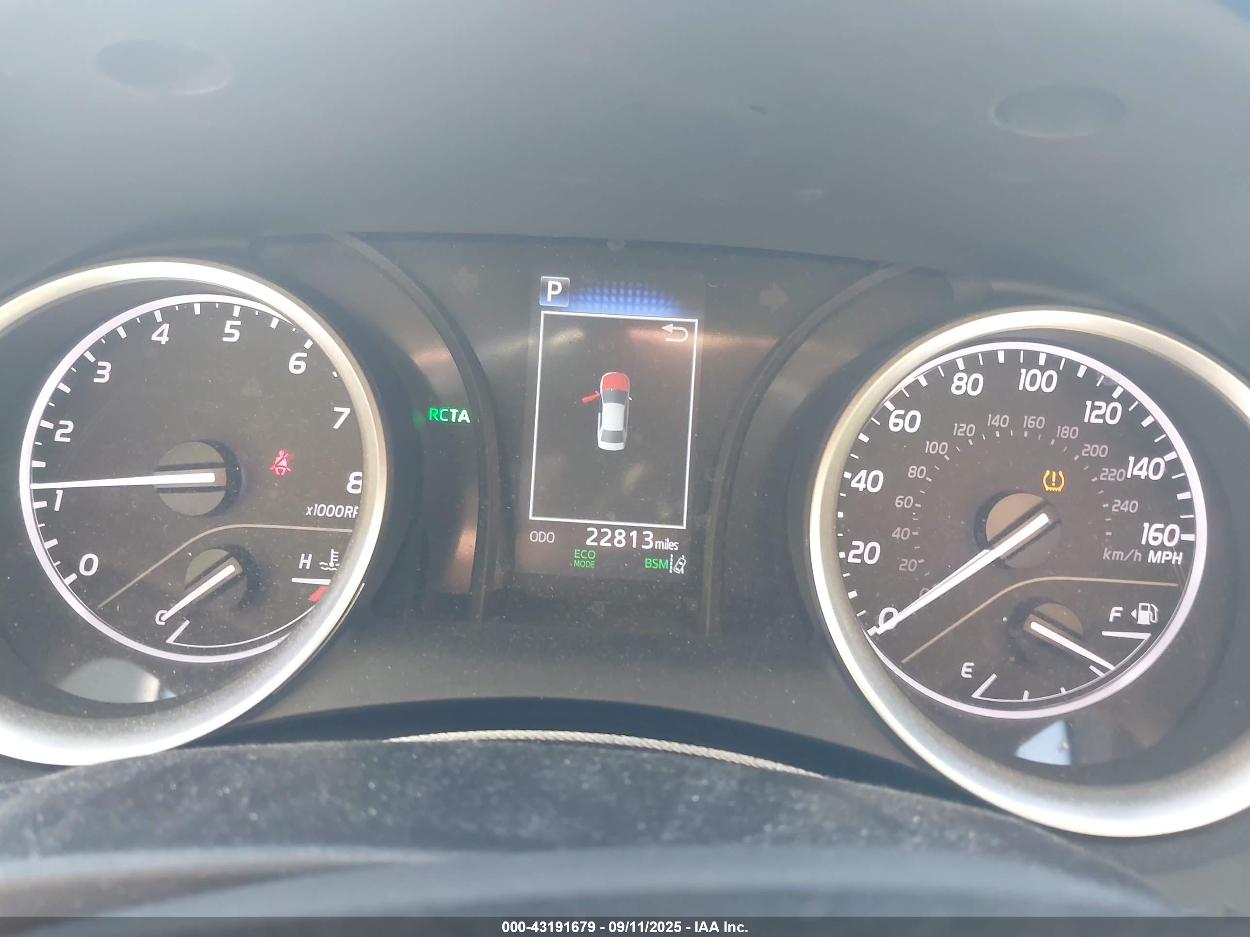TOYOTA CAMRY image 7