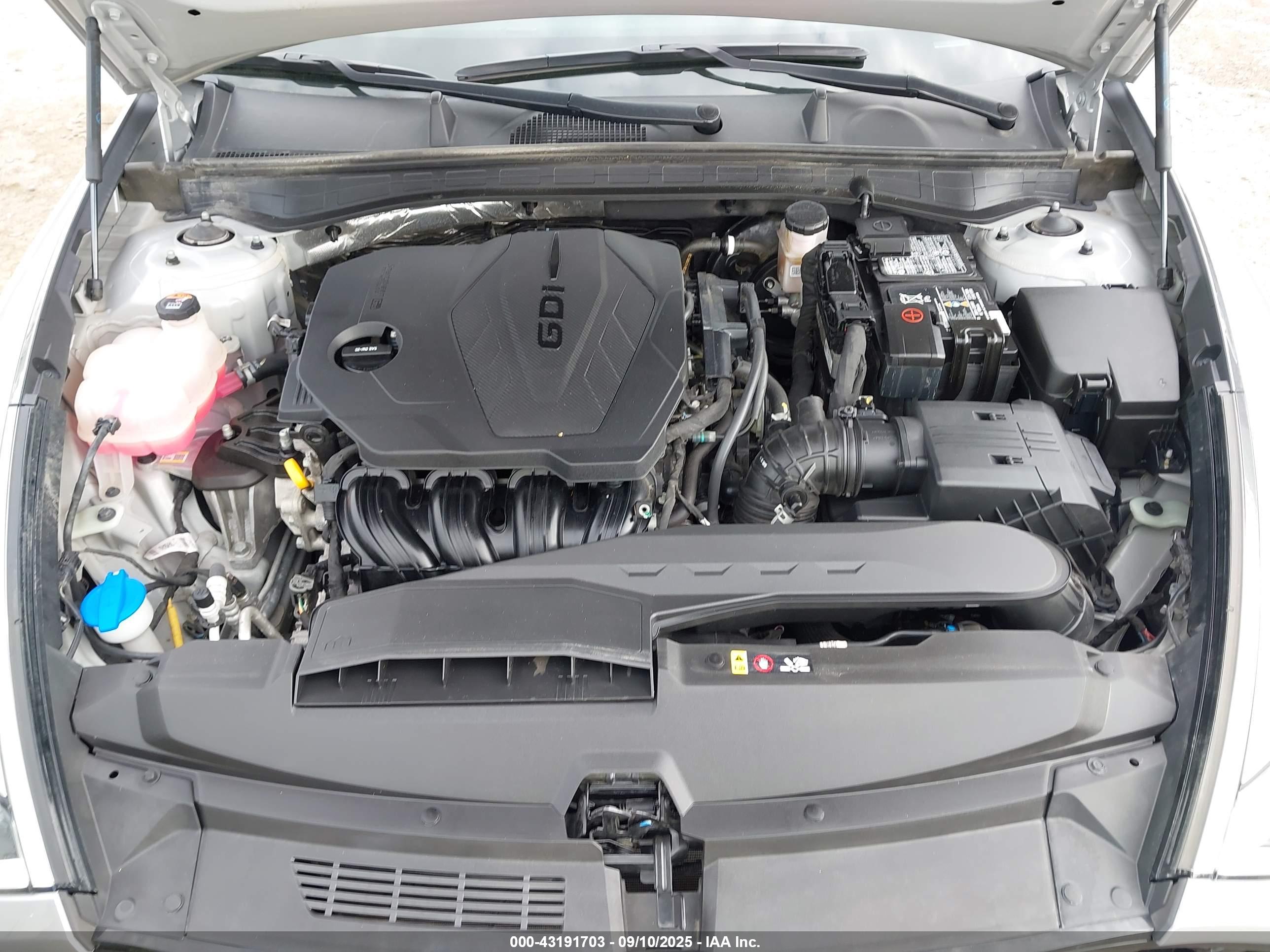 HYUNDAI SONATA image 10