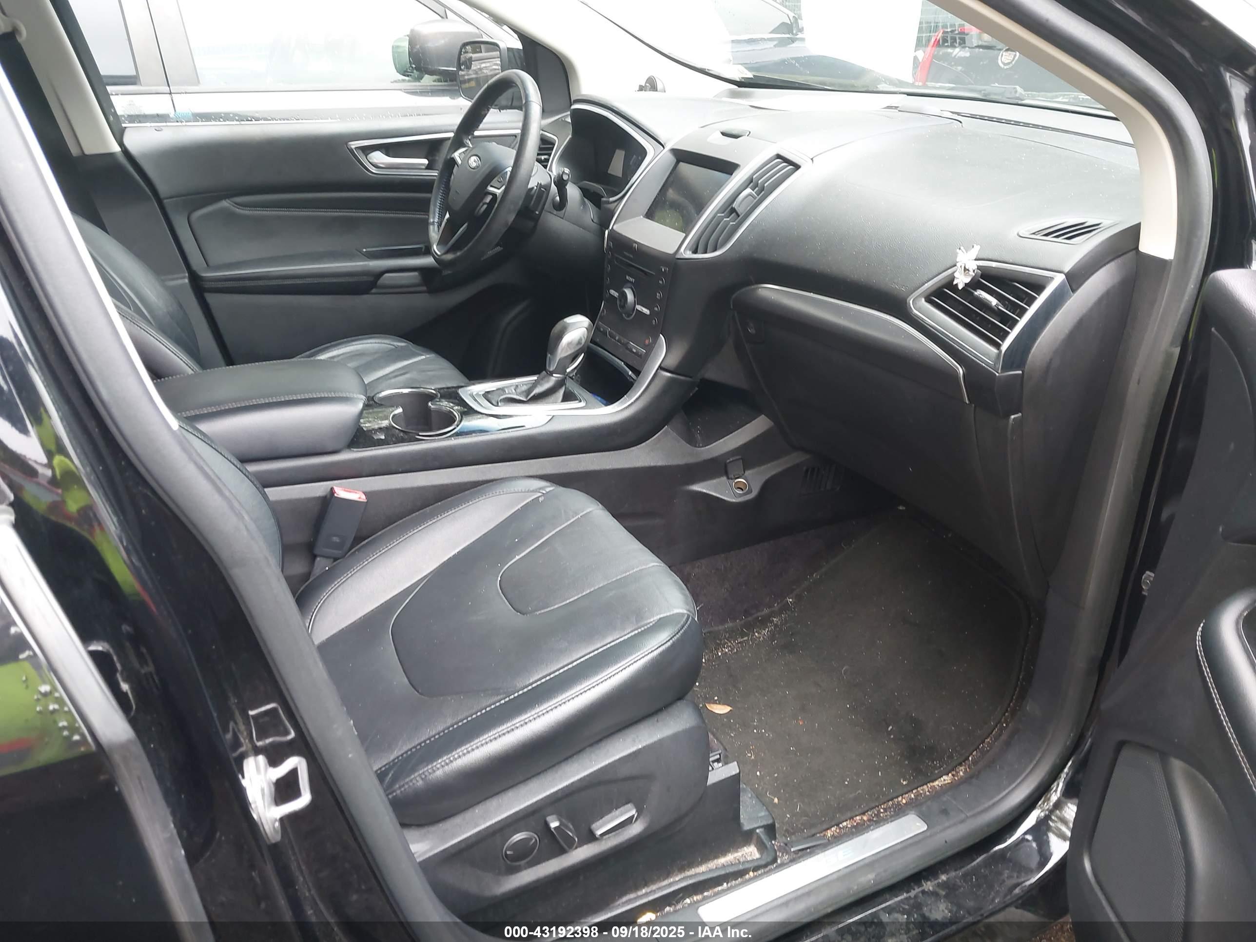 FORD EDGE image 5