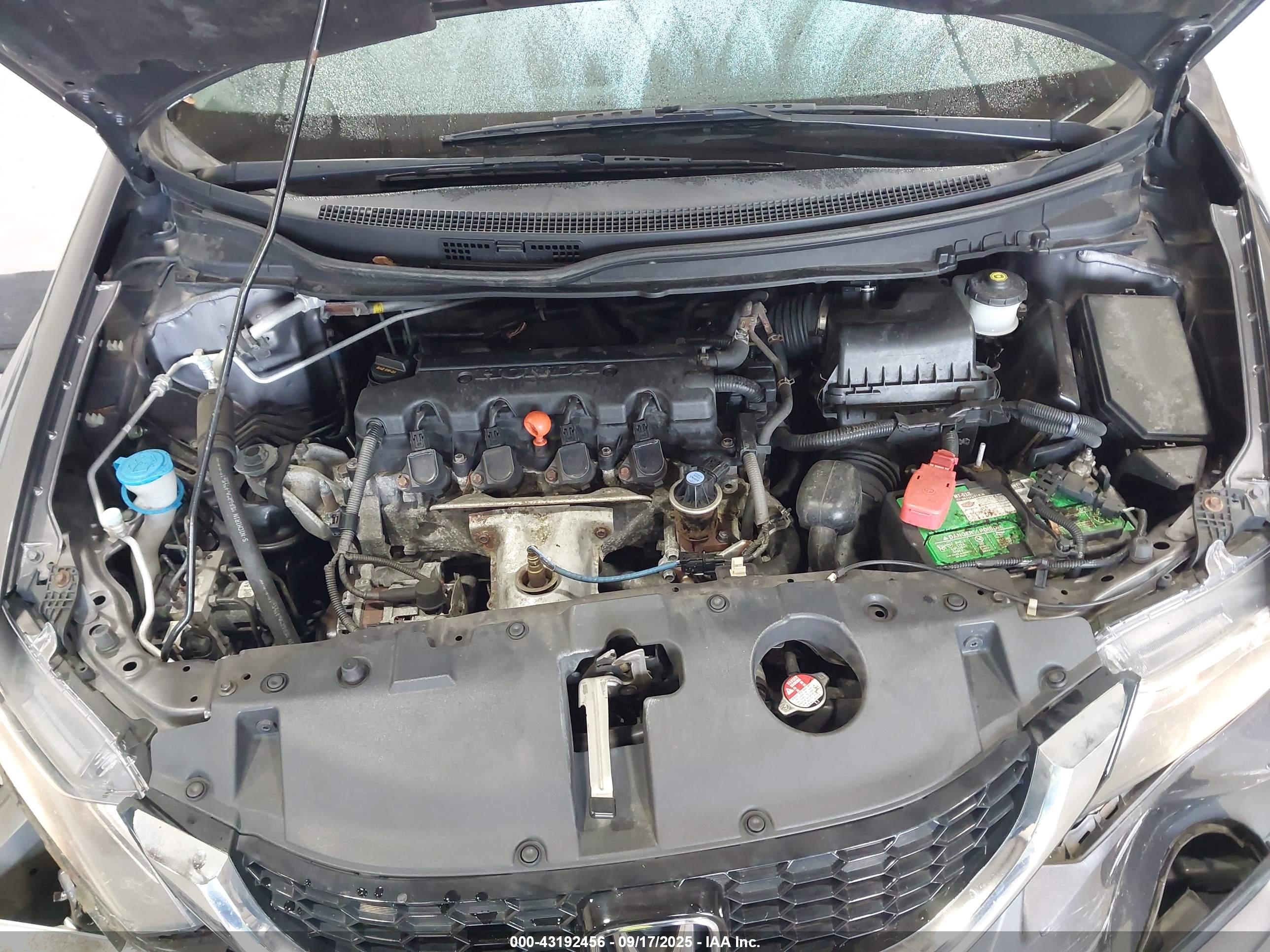 HONDA CIVIC image 10