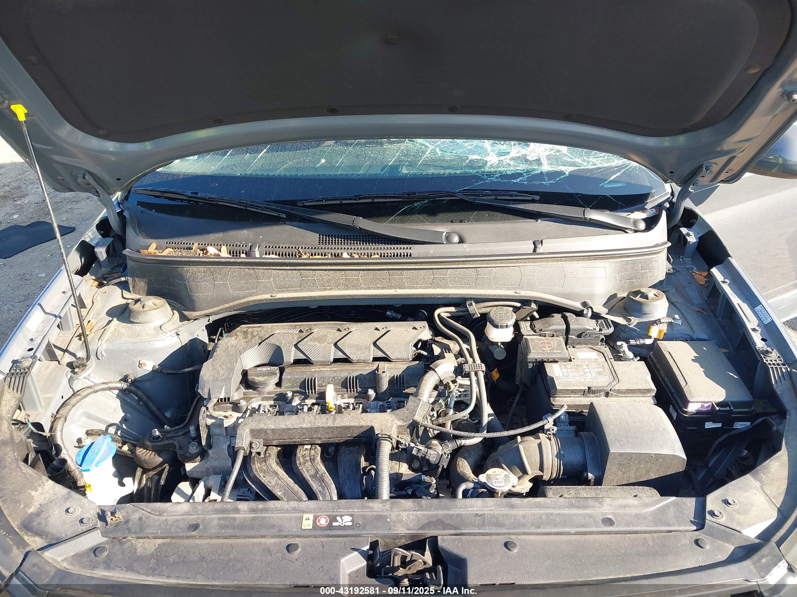 HYUNDAI VENUE image 10