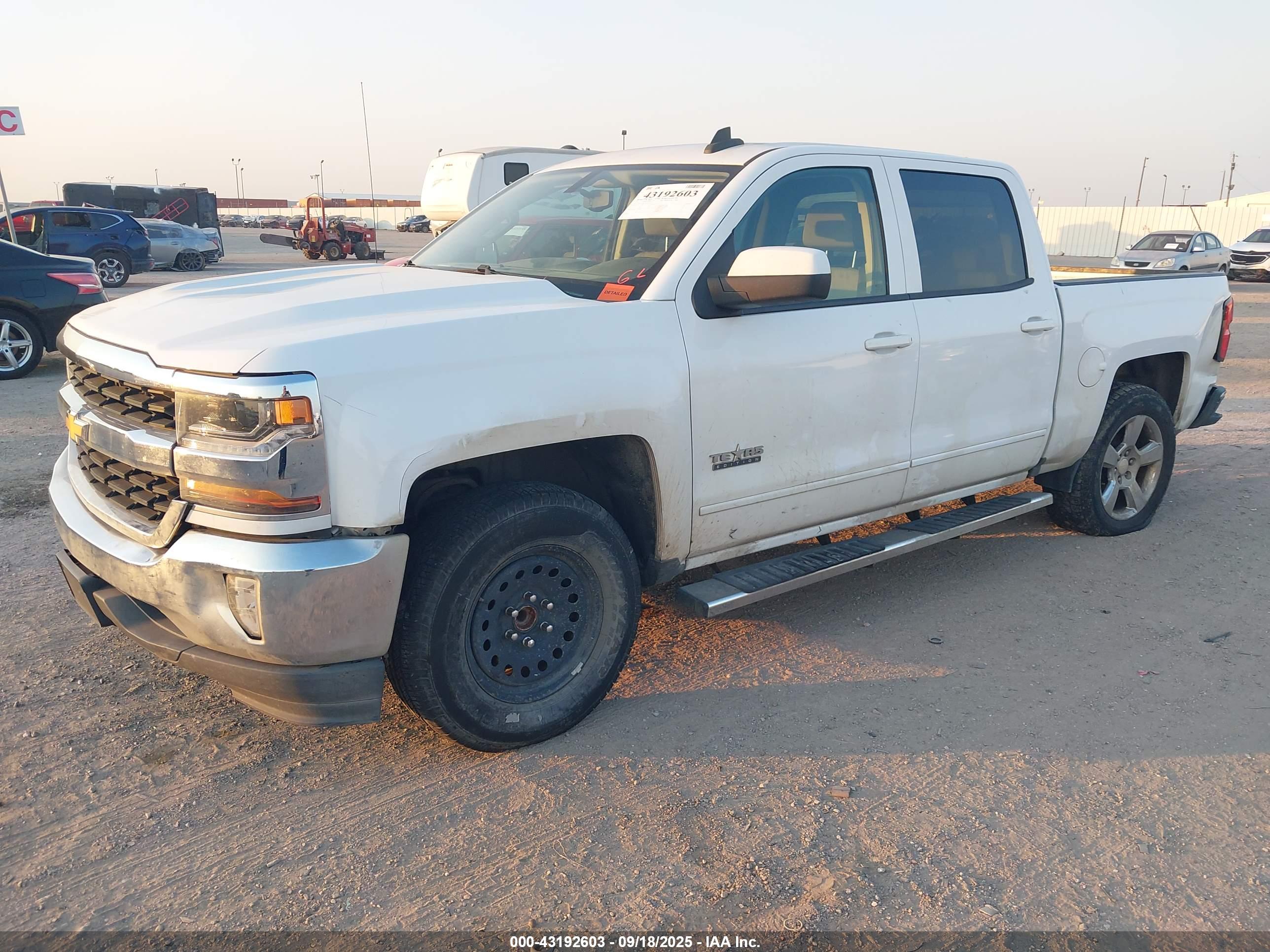 CHEVROLET SILVERADO image 2