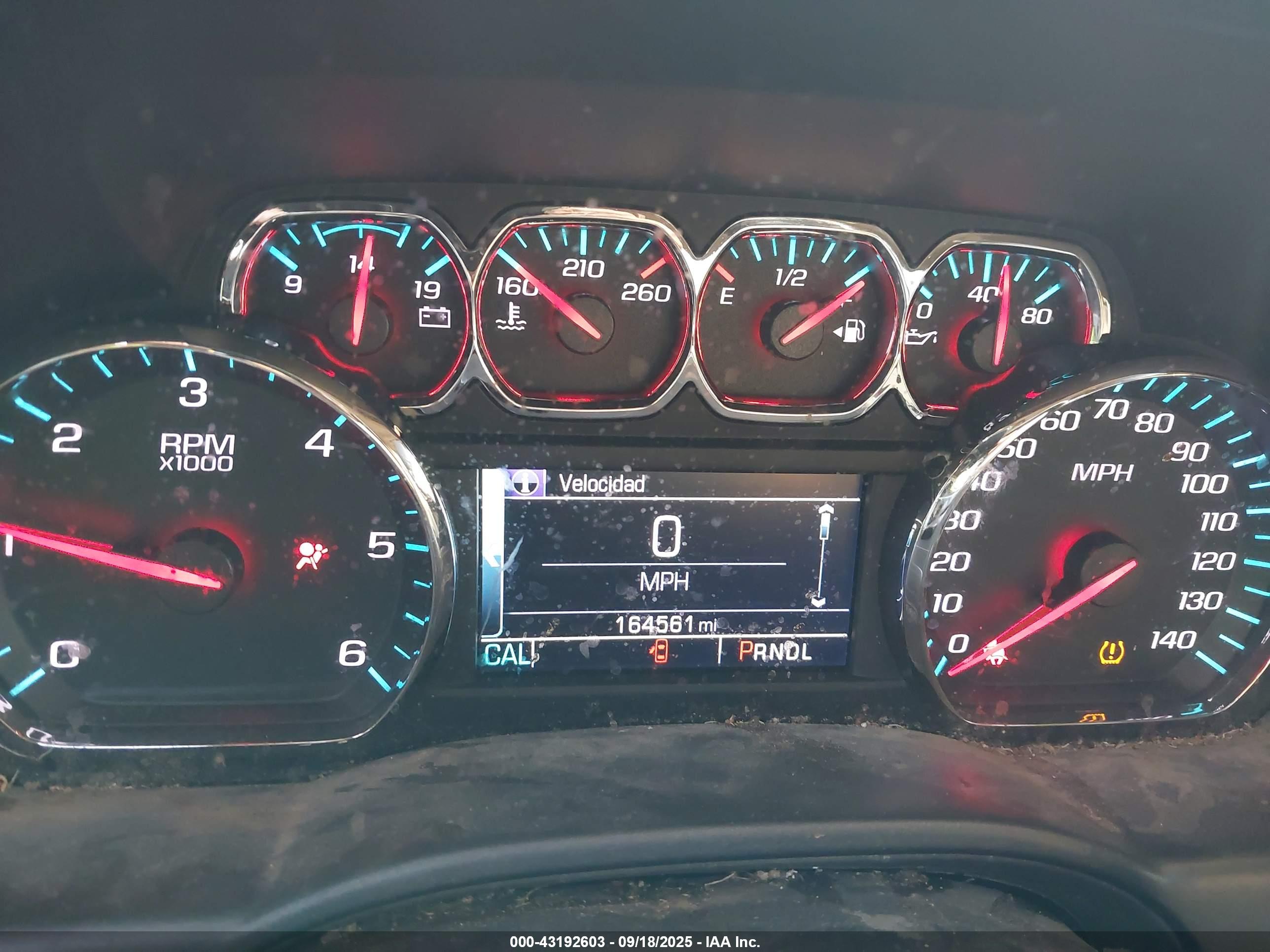 CHEVROLET SILVERADO image 7
