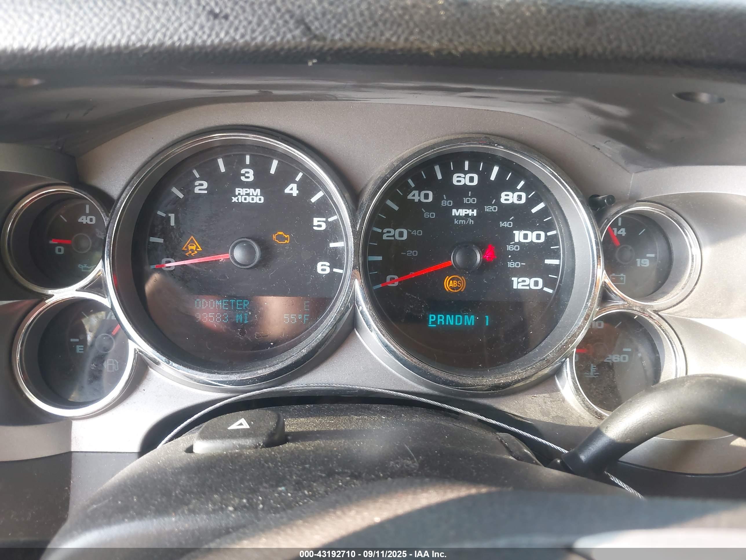 GMC SIERRA image 7