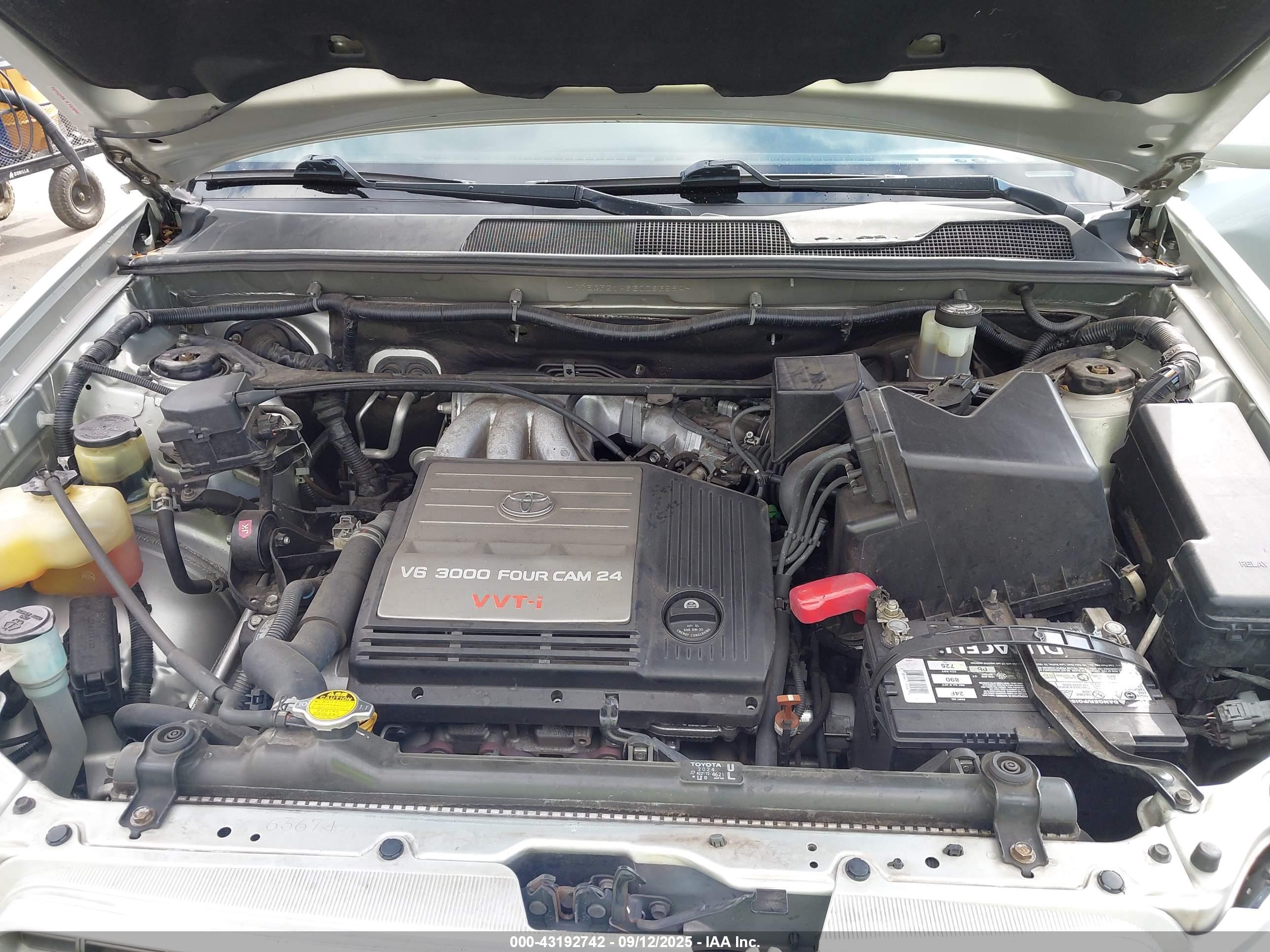 TOYOTA HIGHLANDER image 10