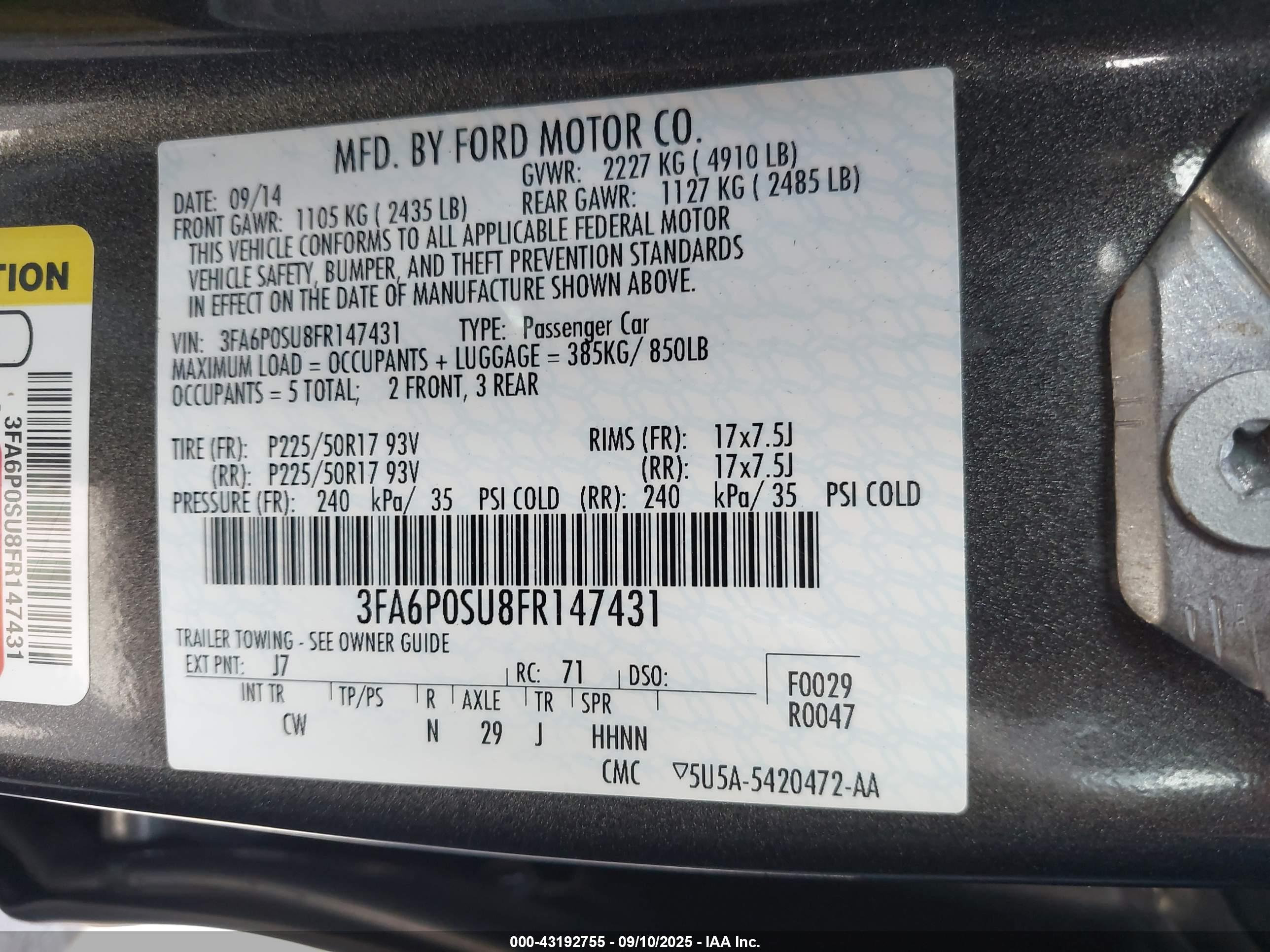 FORD FUSION image 9