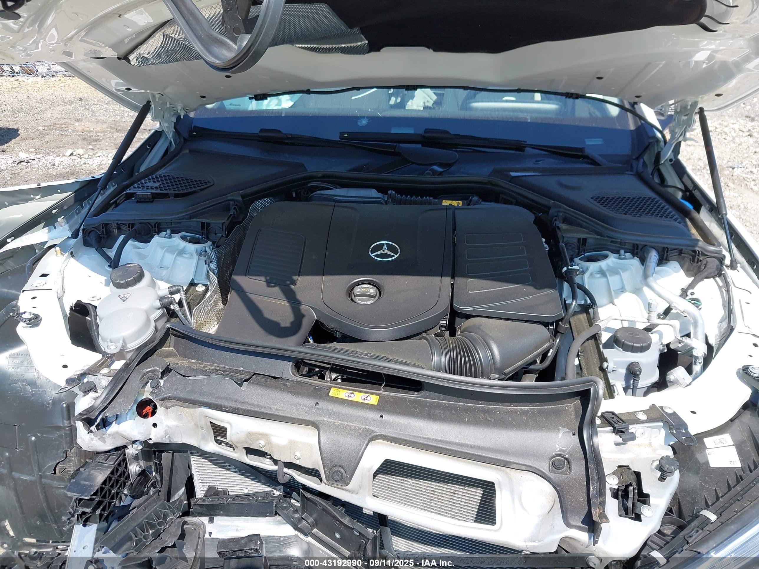 MERCEDES-BENZ E image 10