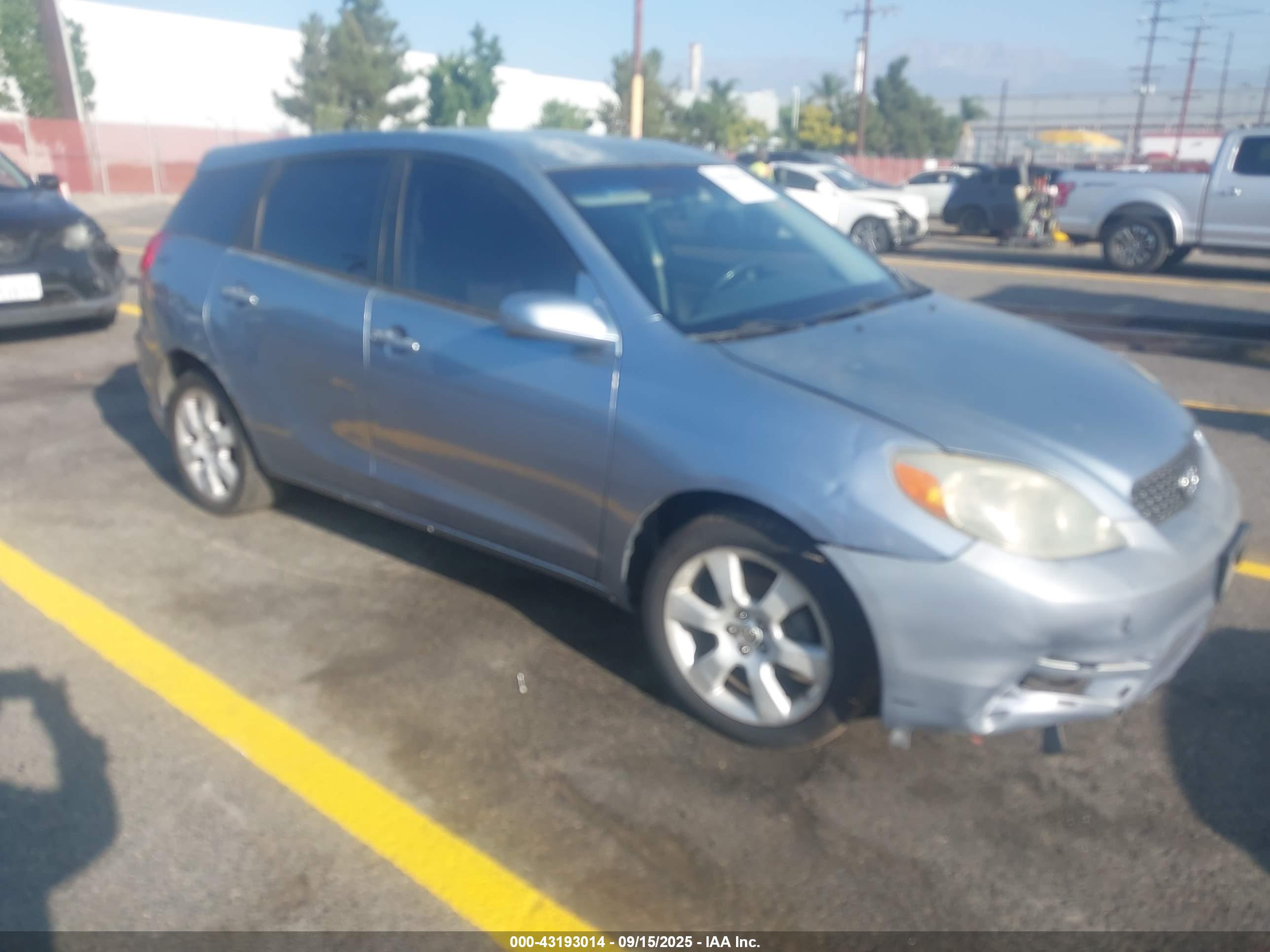 TOYOTA MATRIX image 6