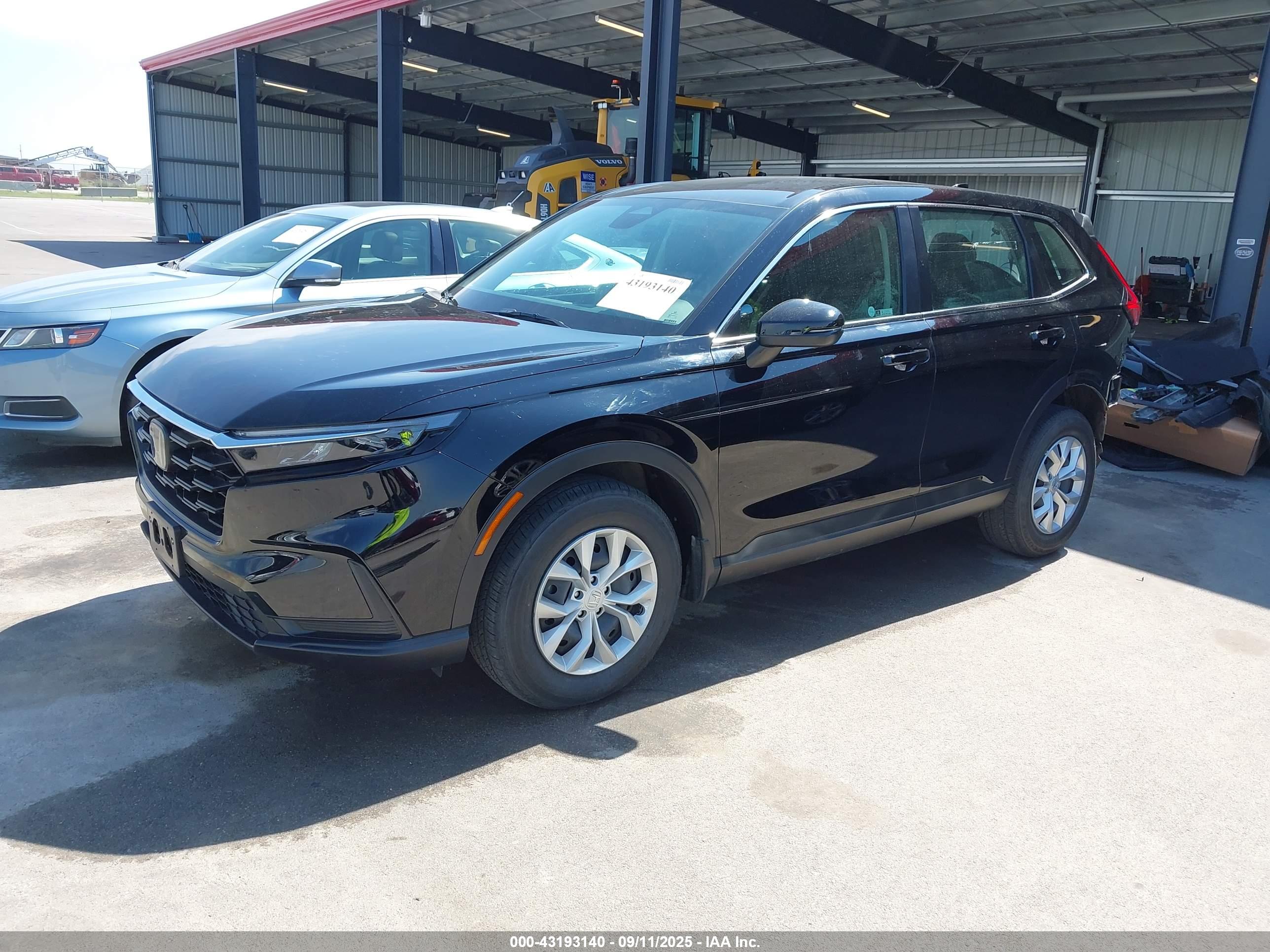 HONDA CR-V image 2