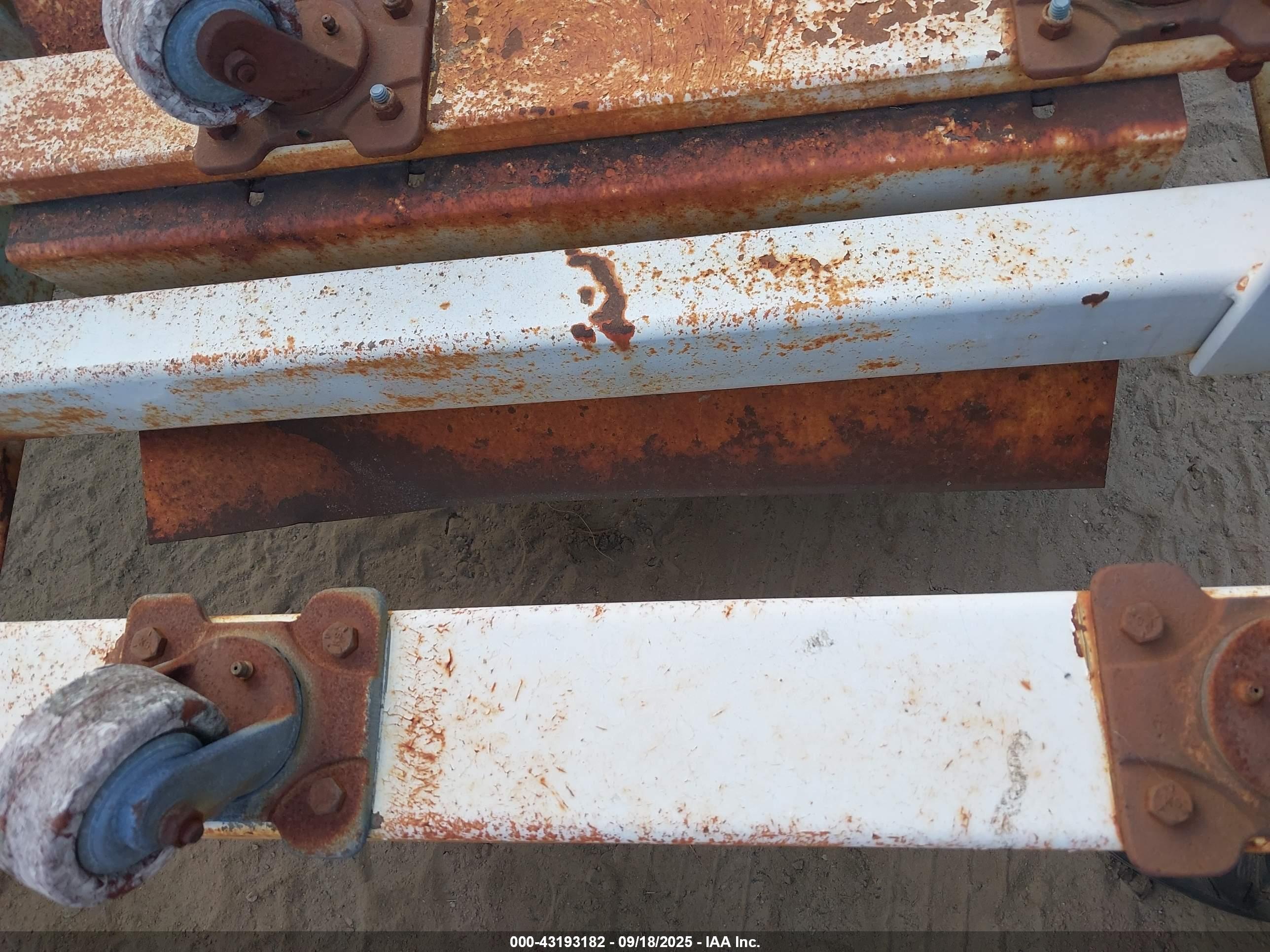 EQUIPMENT GSE image 6