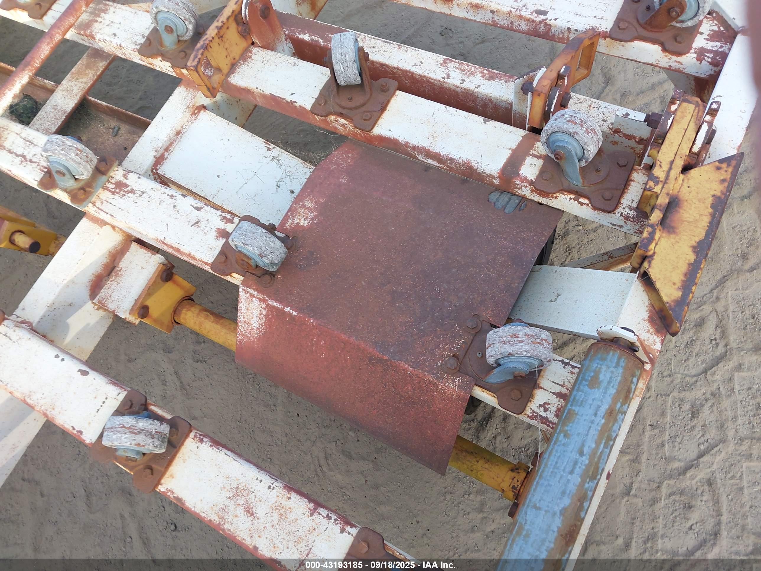 EQUIPMENT GSE image 6