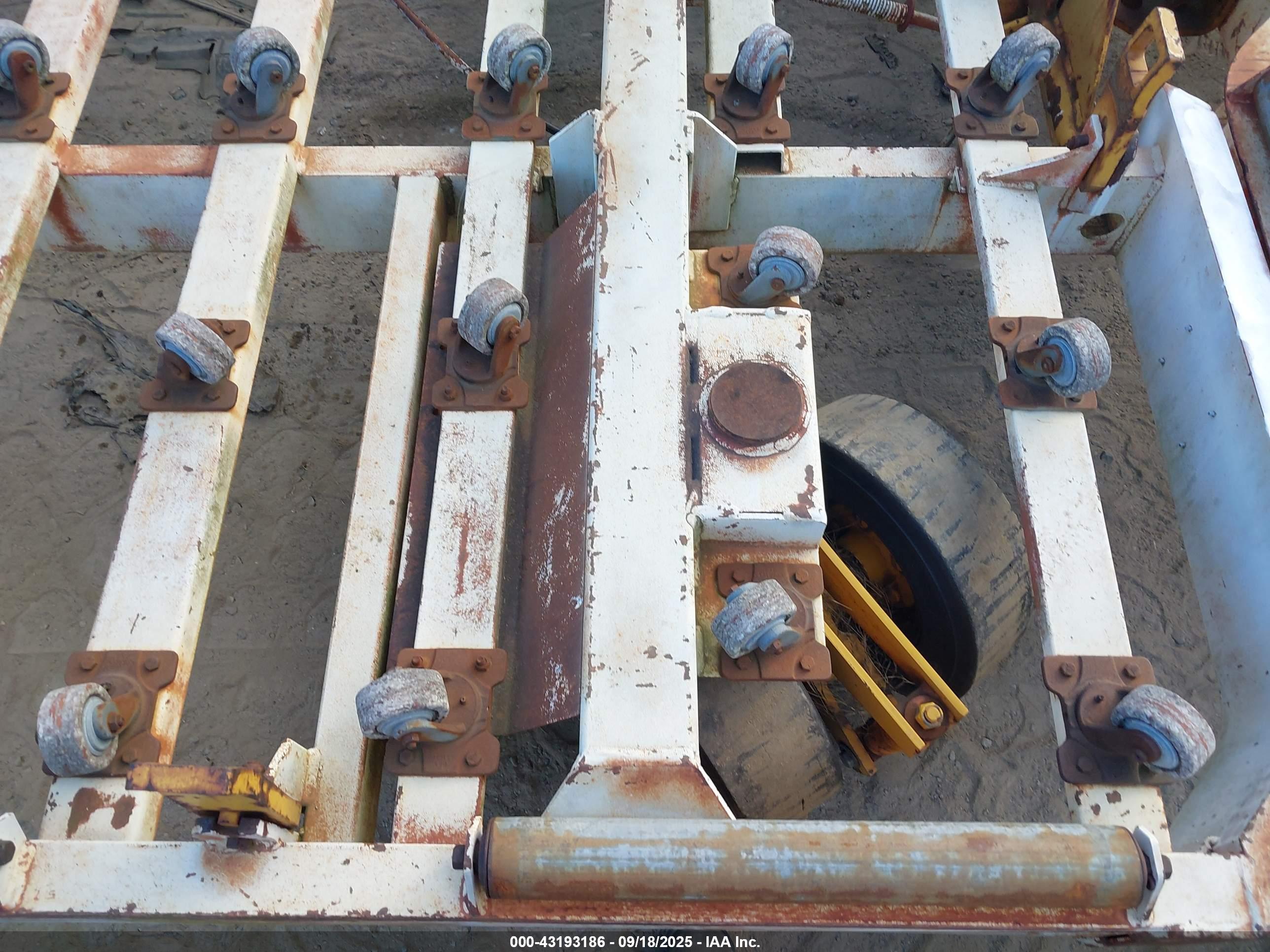 EQUIPMENT GSE image 7
