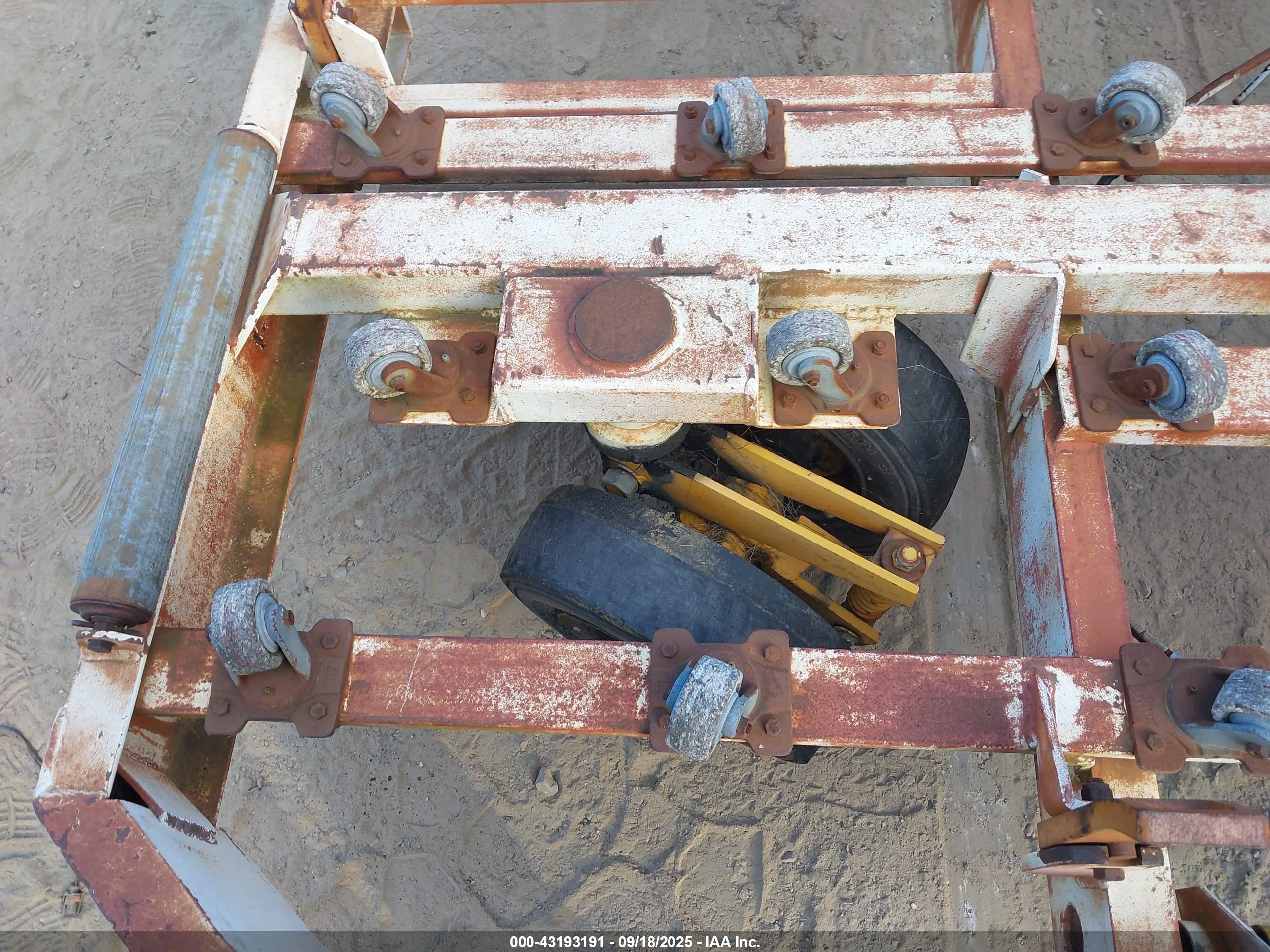 EQUIPMENT GSE image 7
