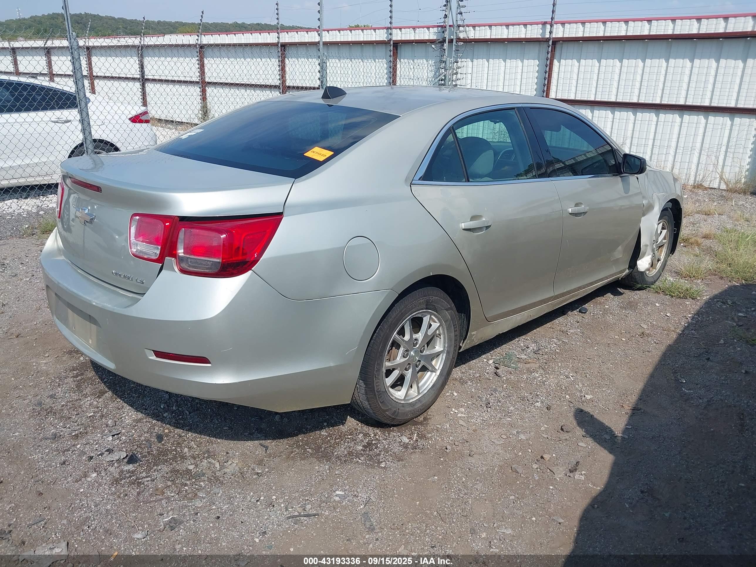 CHEVROLET MALIBU image 4