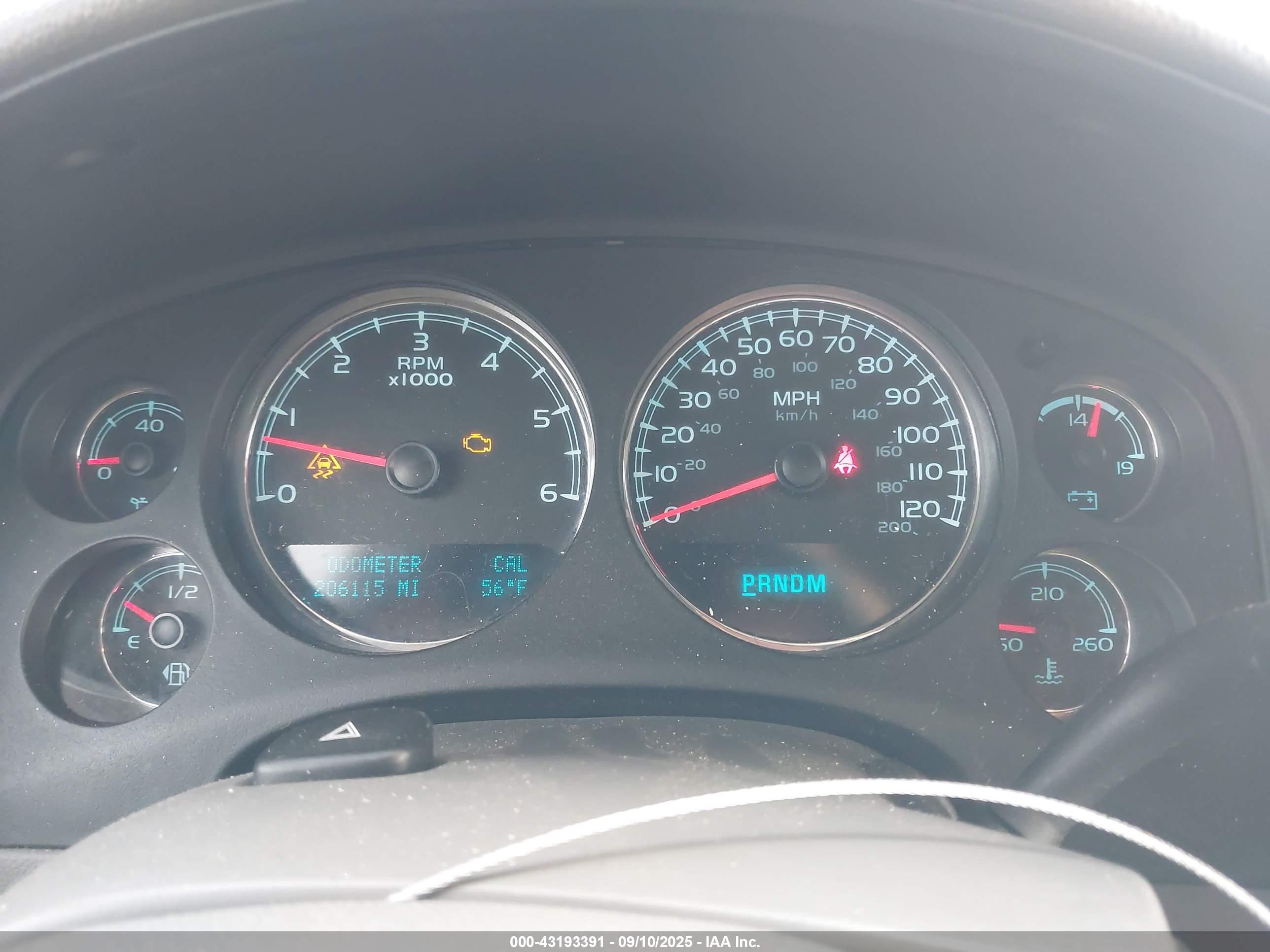 GMC YUKON image 7