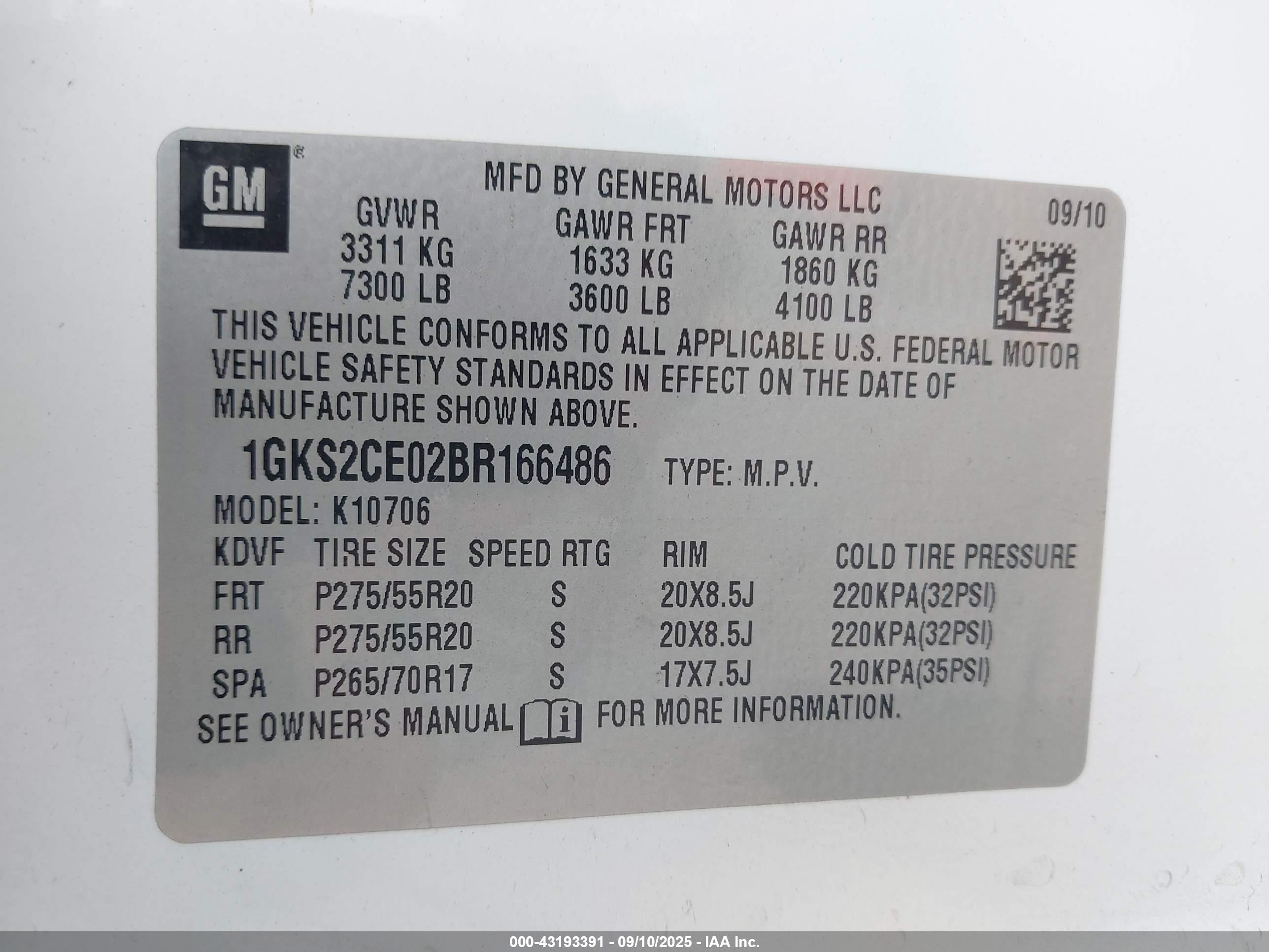 GMC YUKON image 9