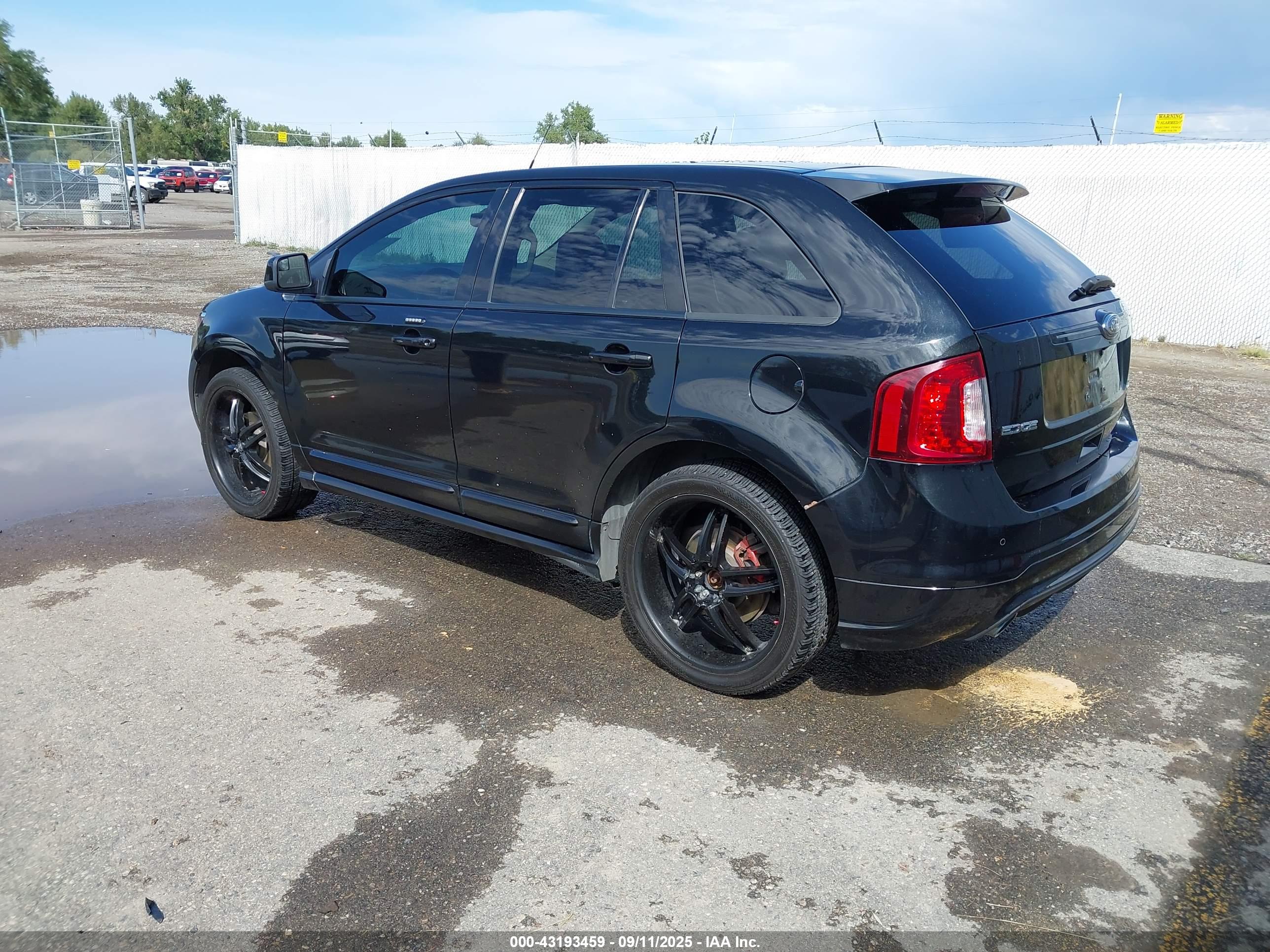 FORD EDGE image 3