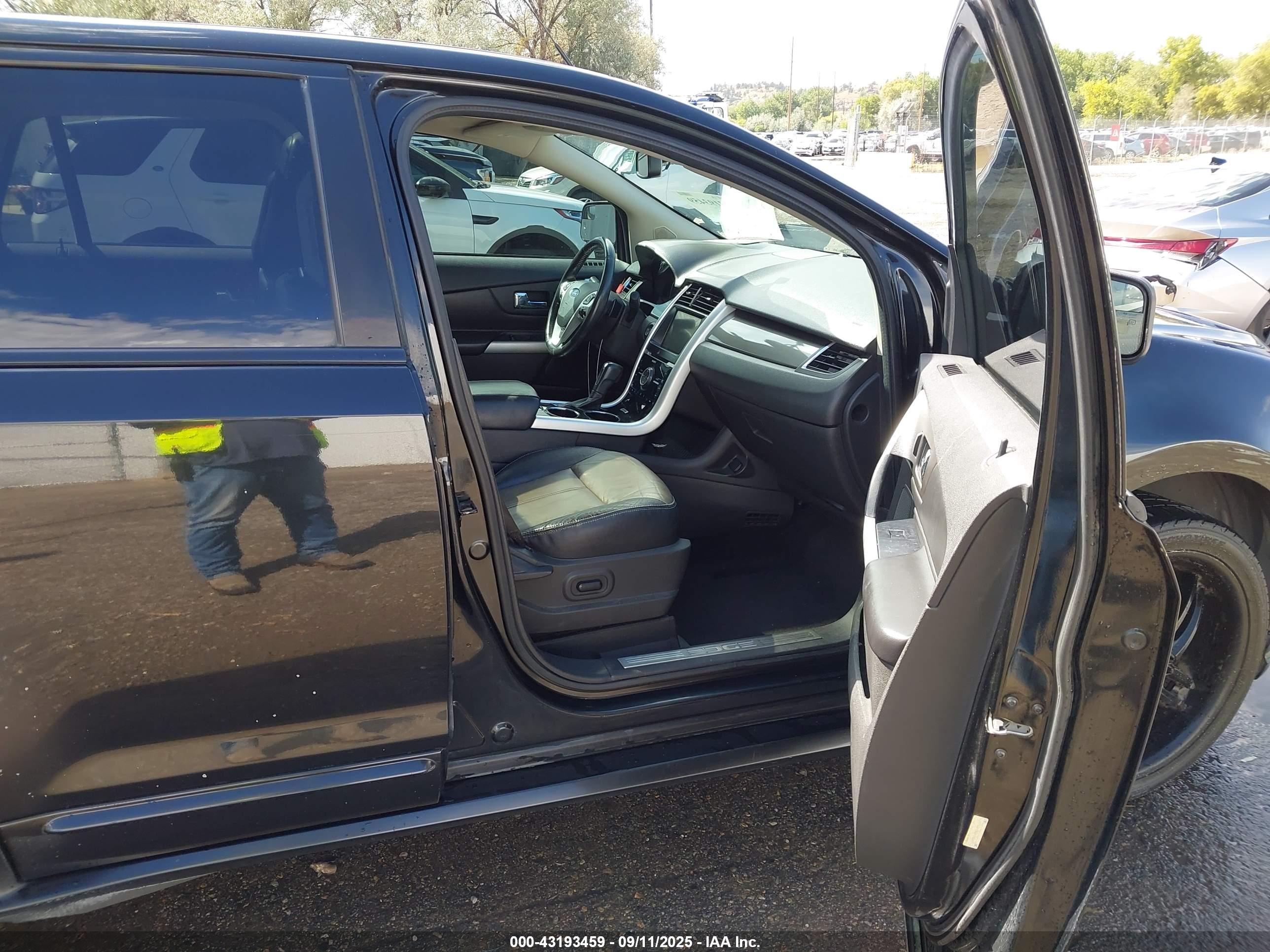 FORD EDGE image 5