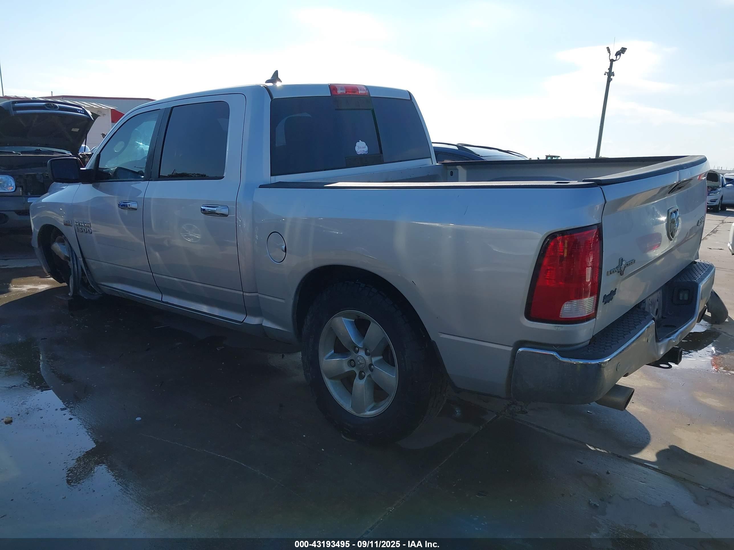 RAM 1500 image 3