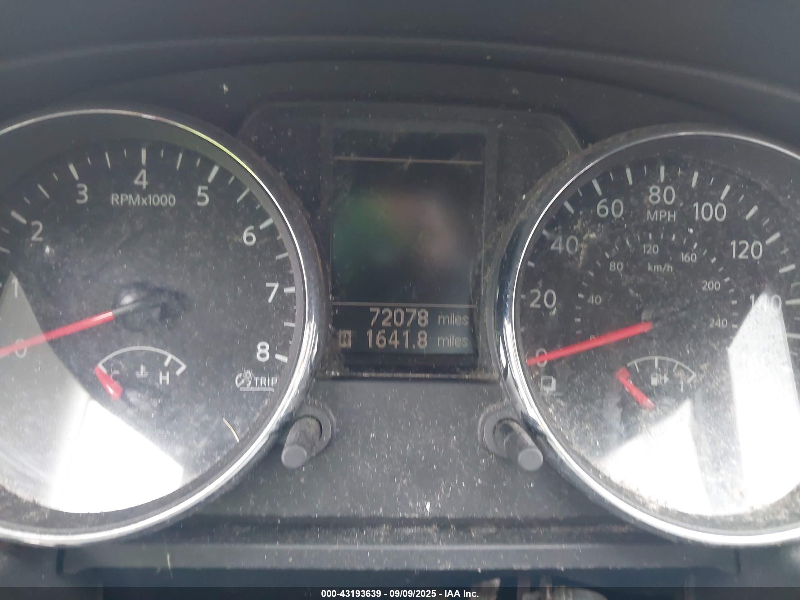 NISSAN ROGUE image 7