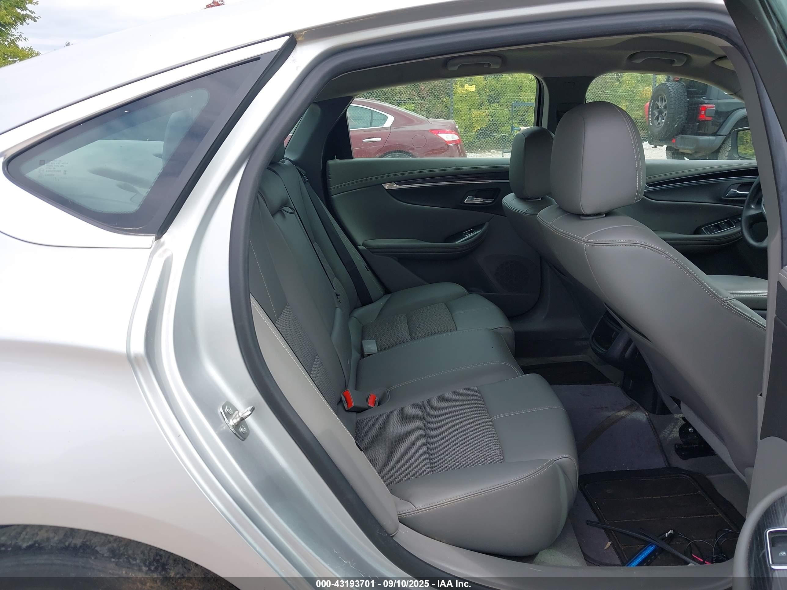 CHEVROLET IMPALA image 8