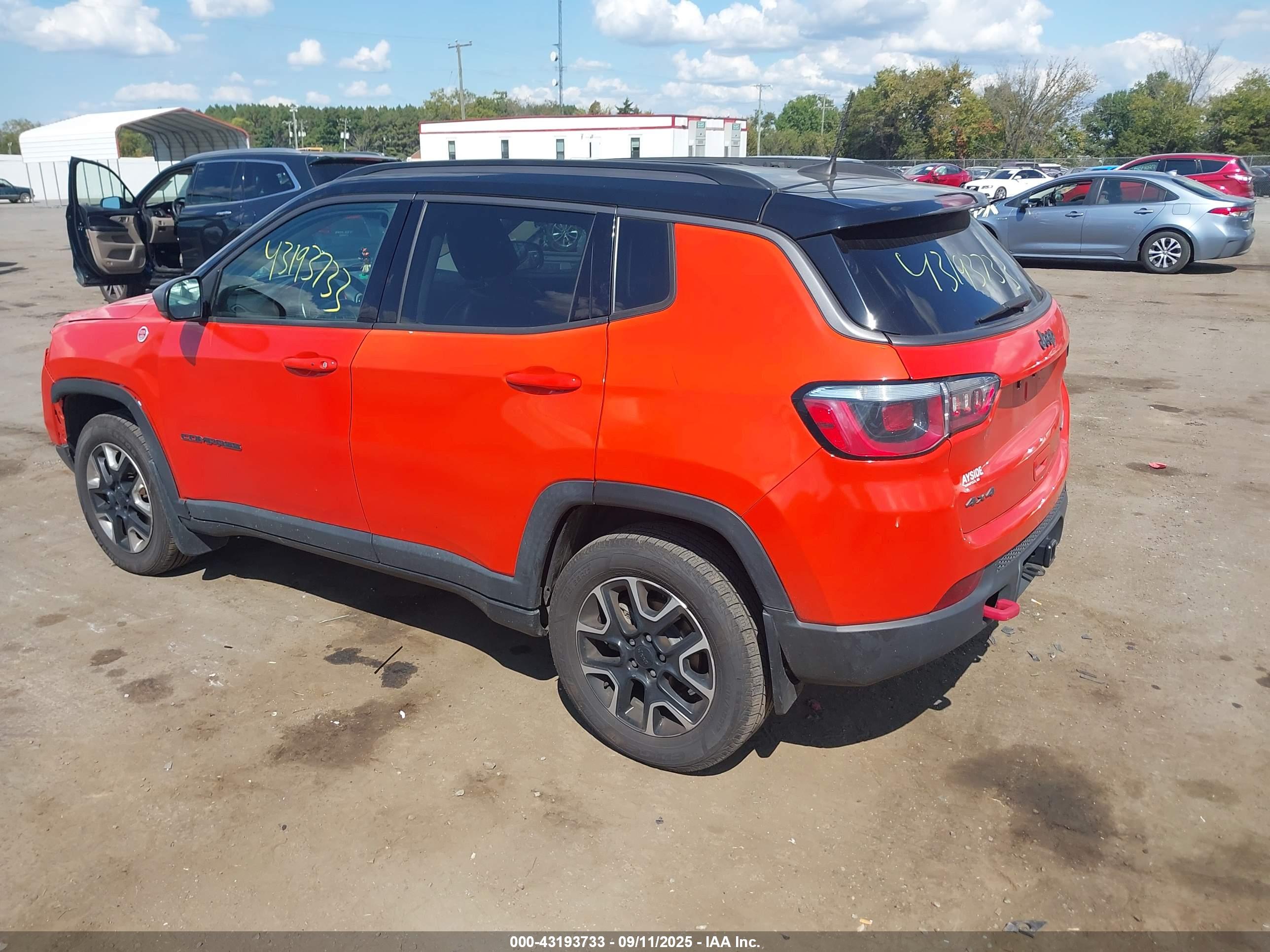 JEEP NEW image 3