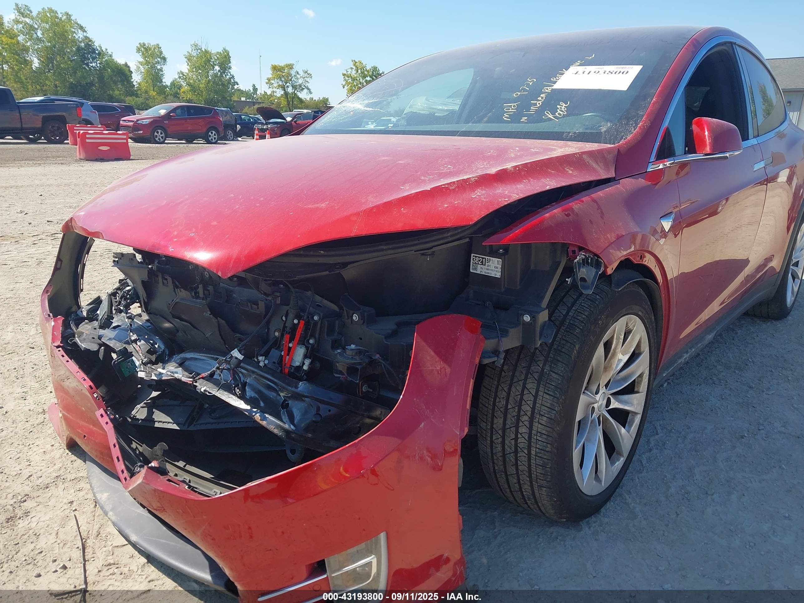 TESLA MODEL image 6
