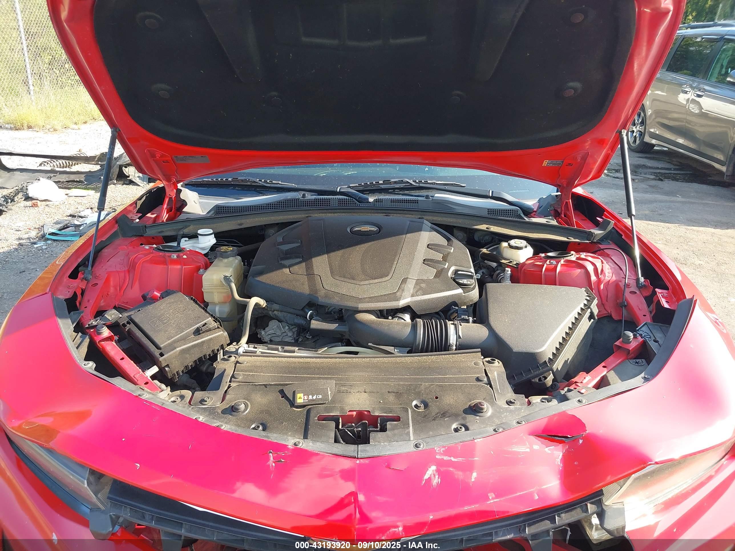 CHEVROLET CAMARO image 10