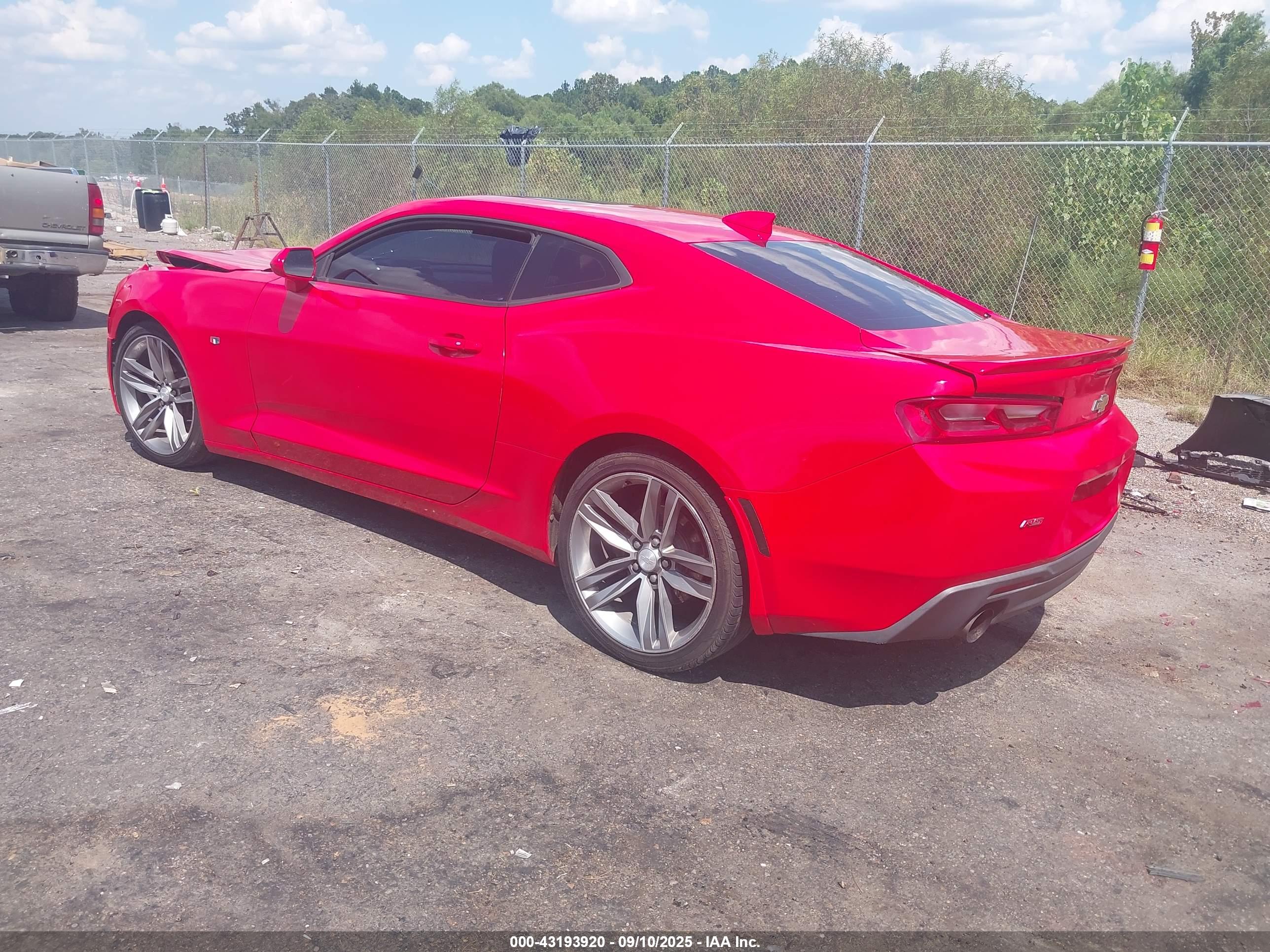 CHEVROLET CAMARO image 3