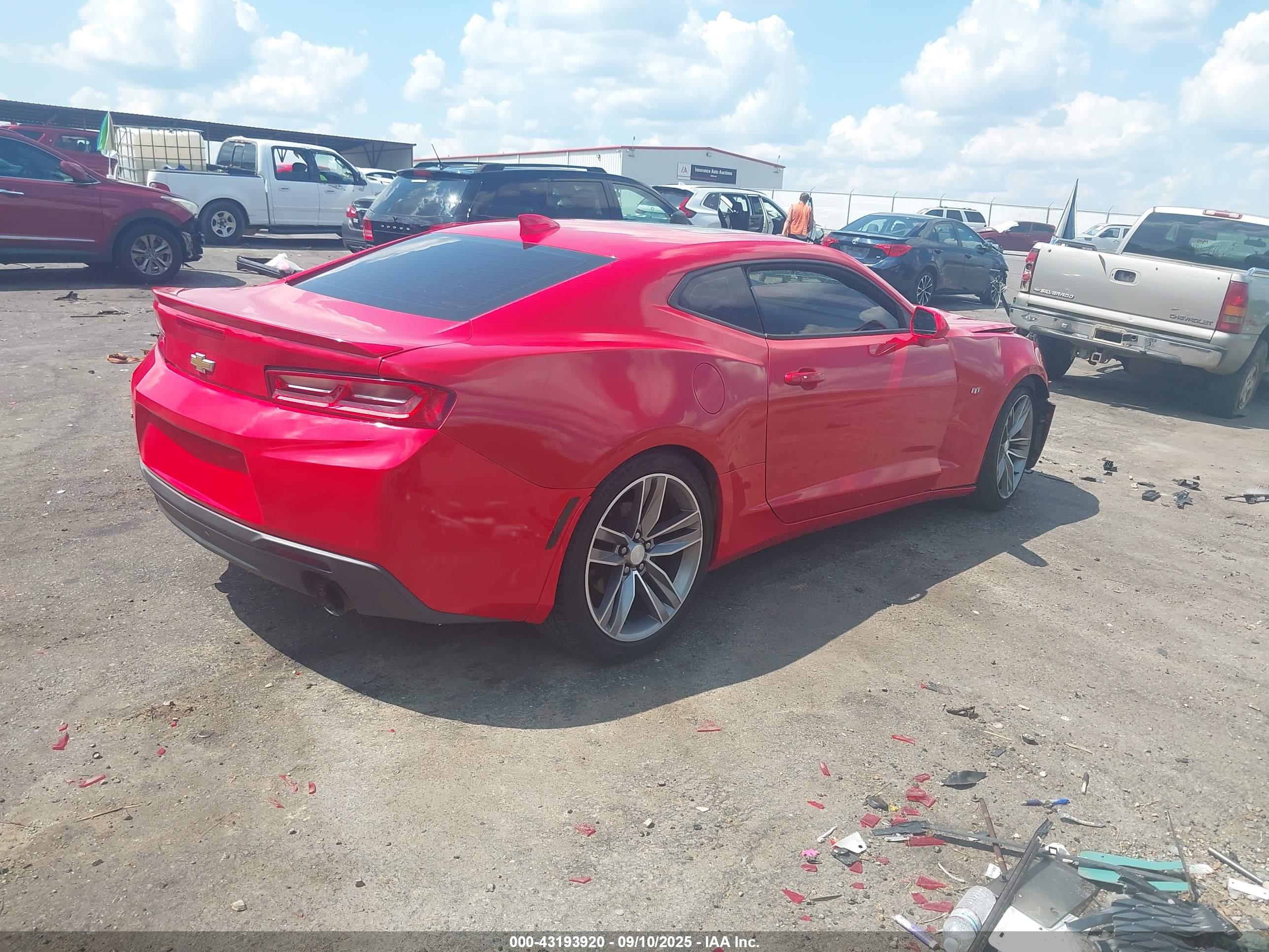 CHEVROLET CAMARO image 4