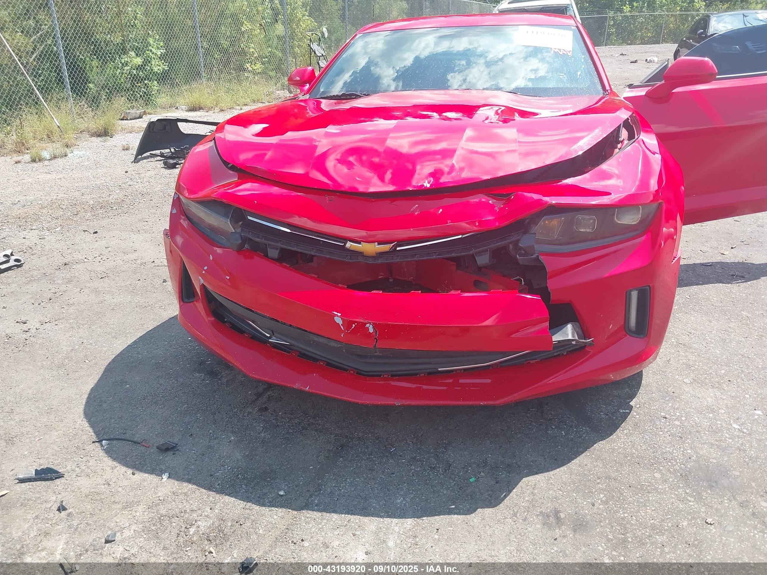 CHEVROLET CAMARO image 6