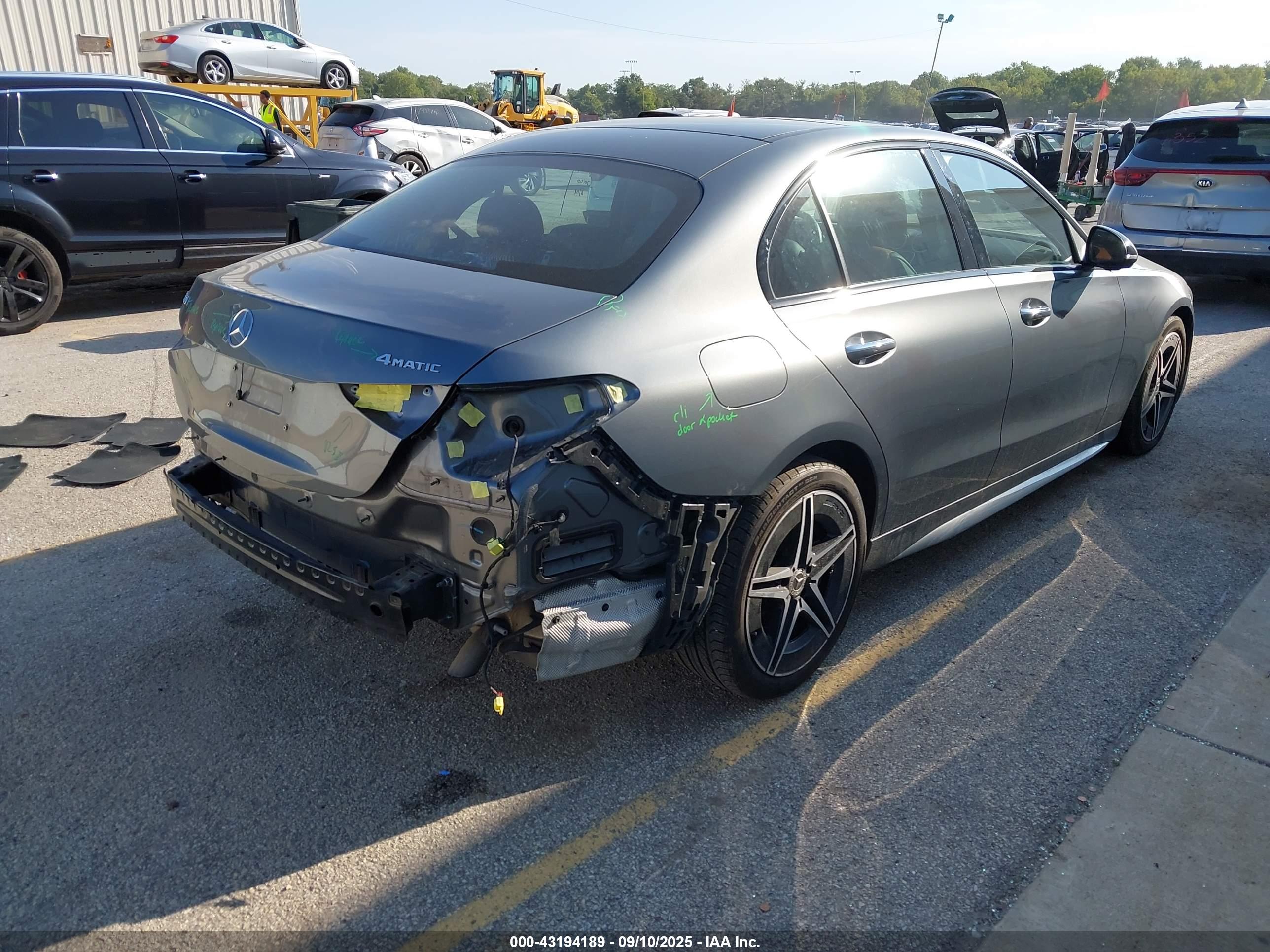 MERCEDES-BENZ C image 4
