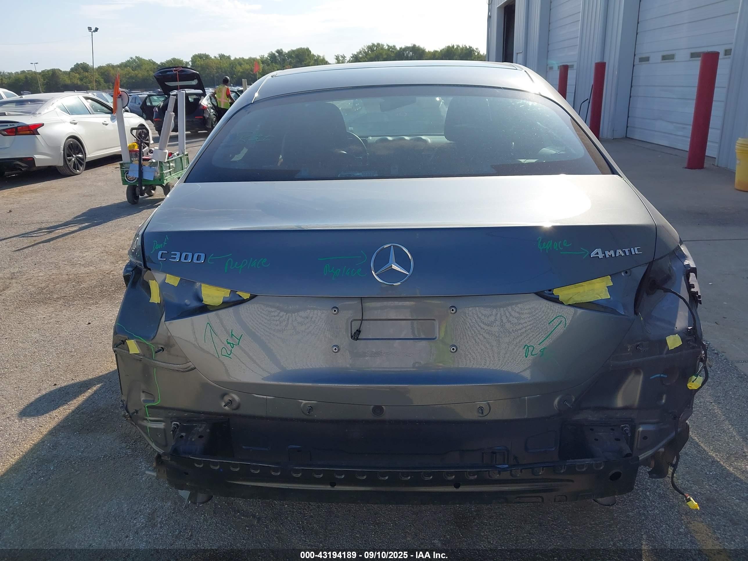 MERCEDES-BENZ C image 6