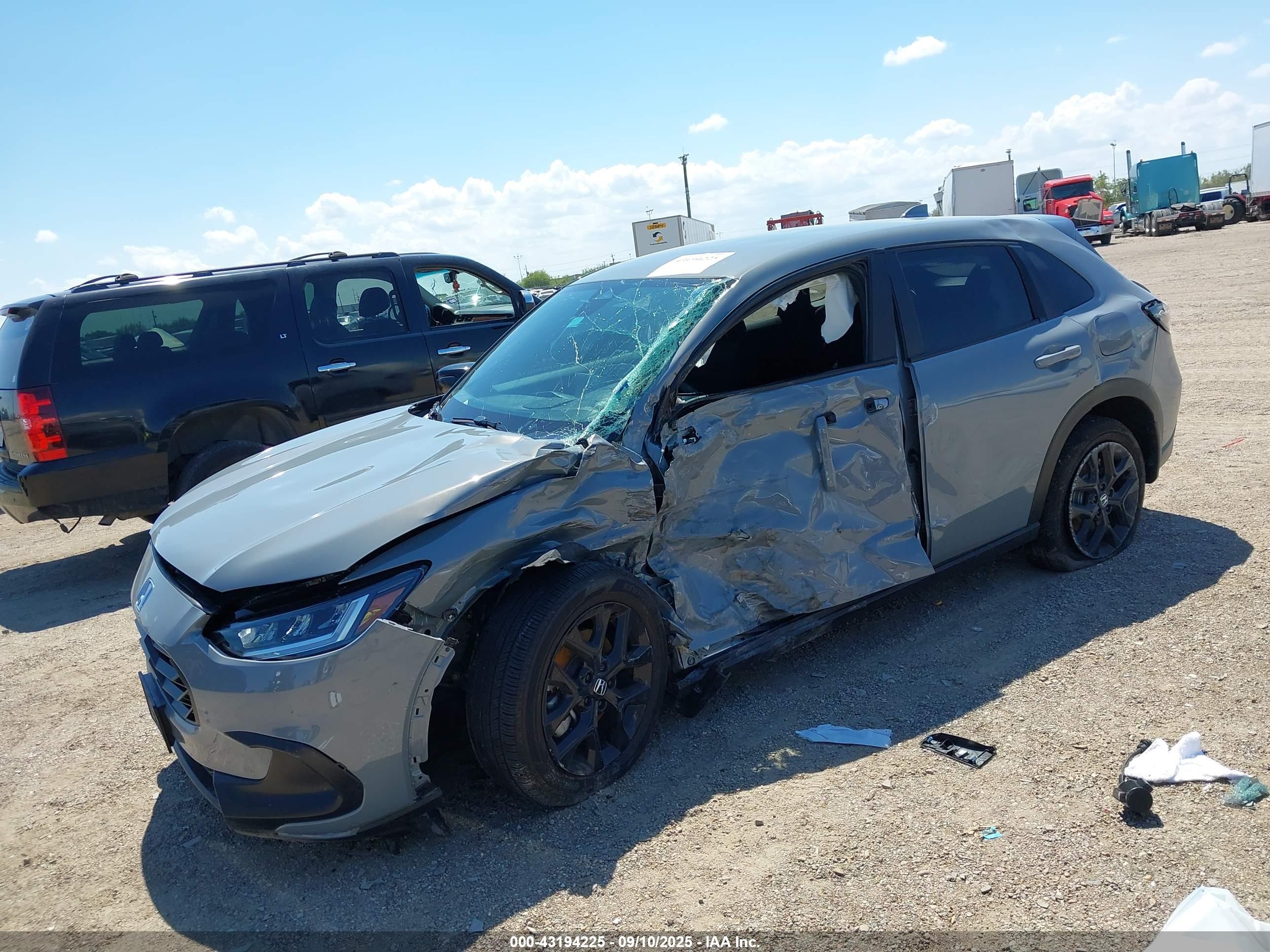 HONDA HR-V image 2