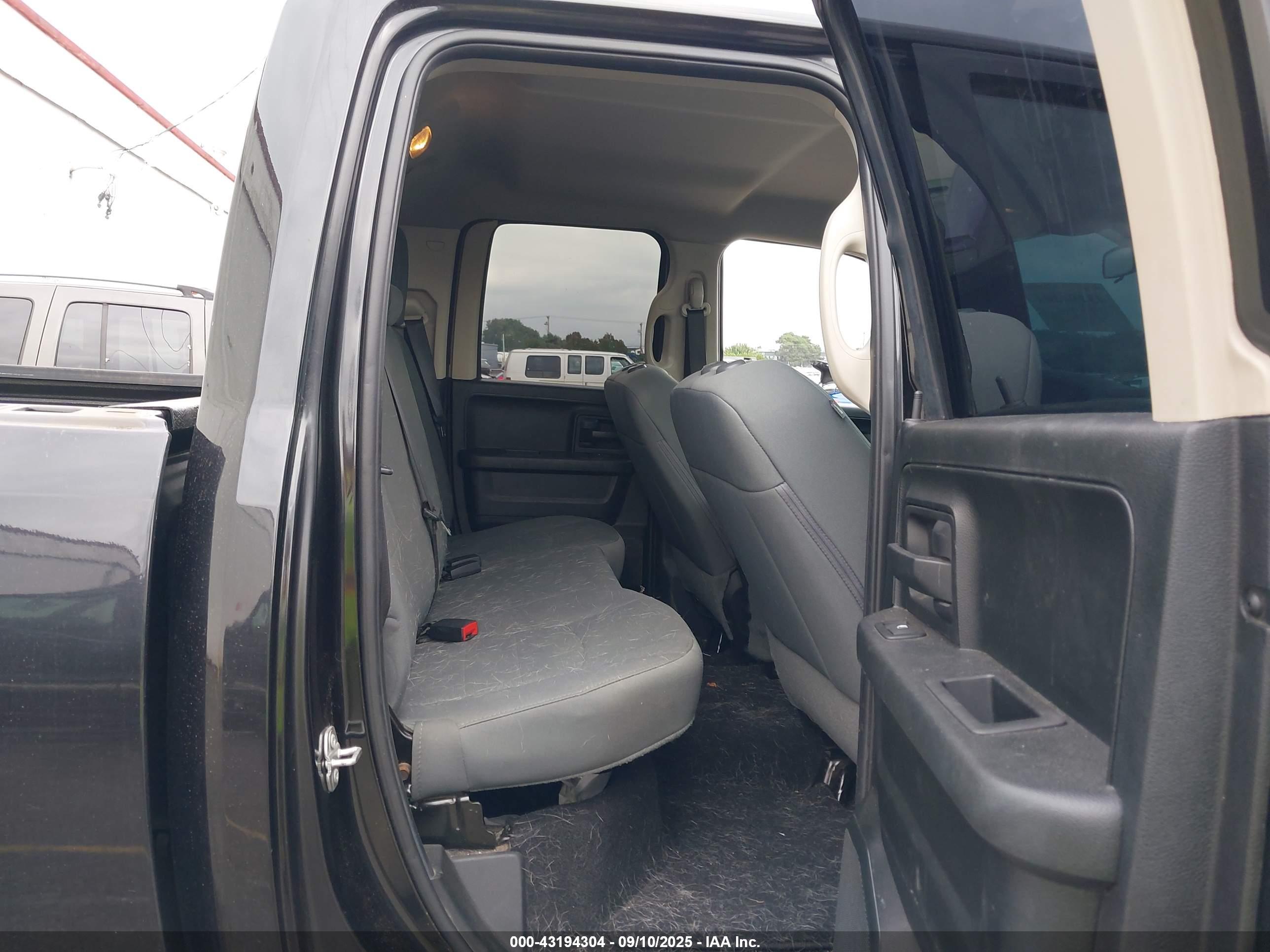 RAM 1500 image 8