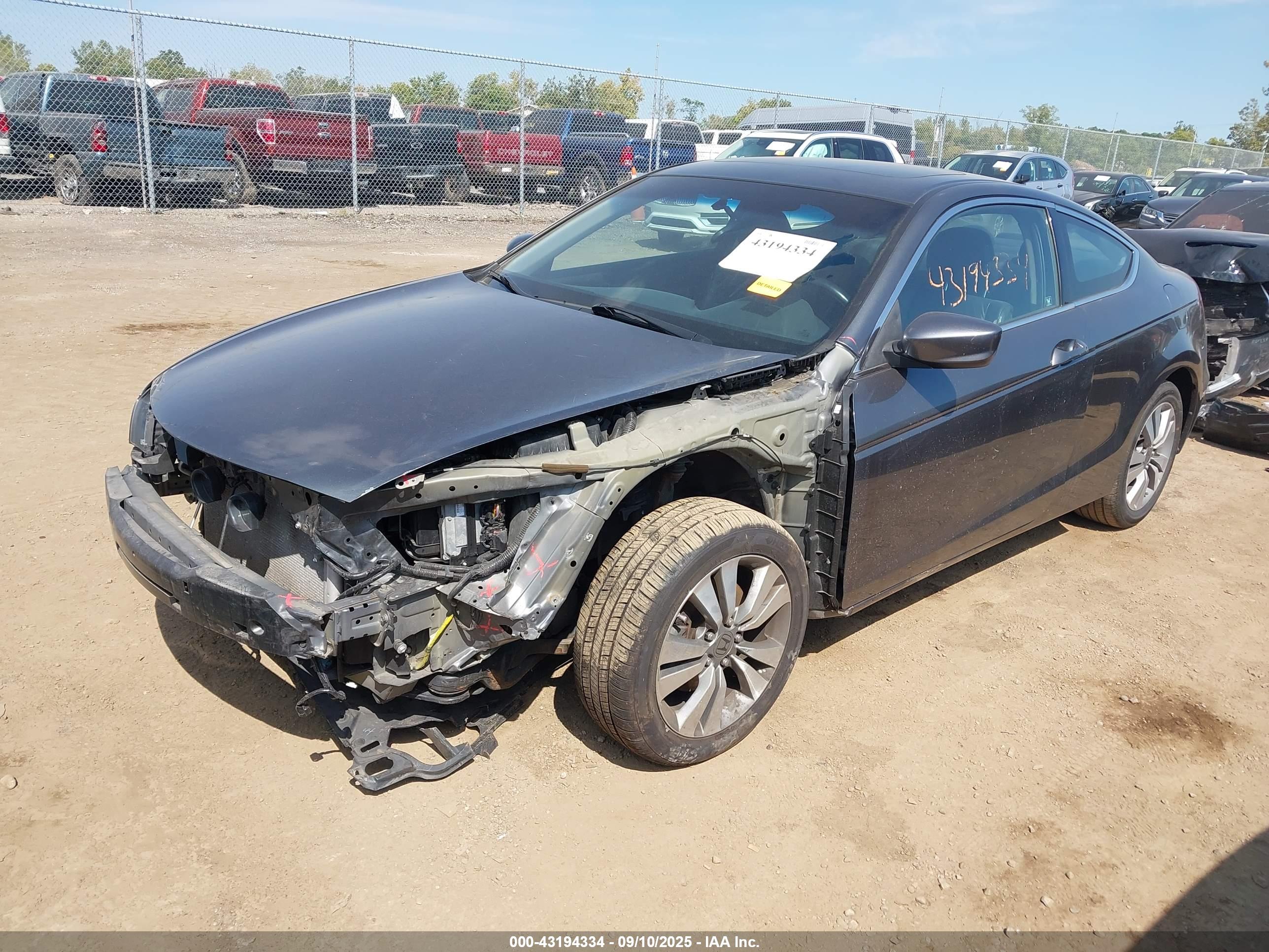 HONDA ACCORD image 2
