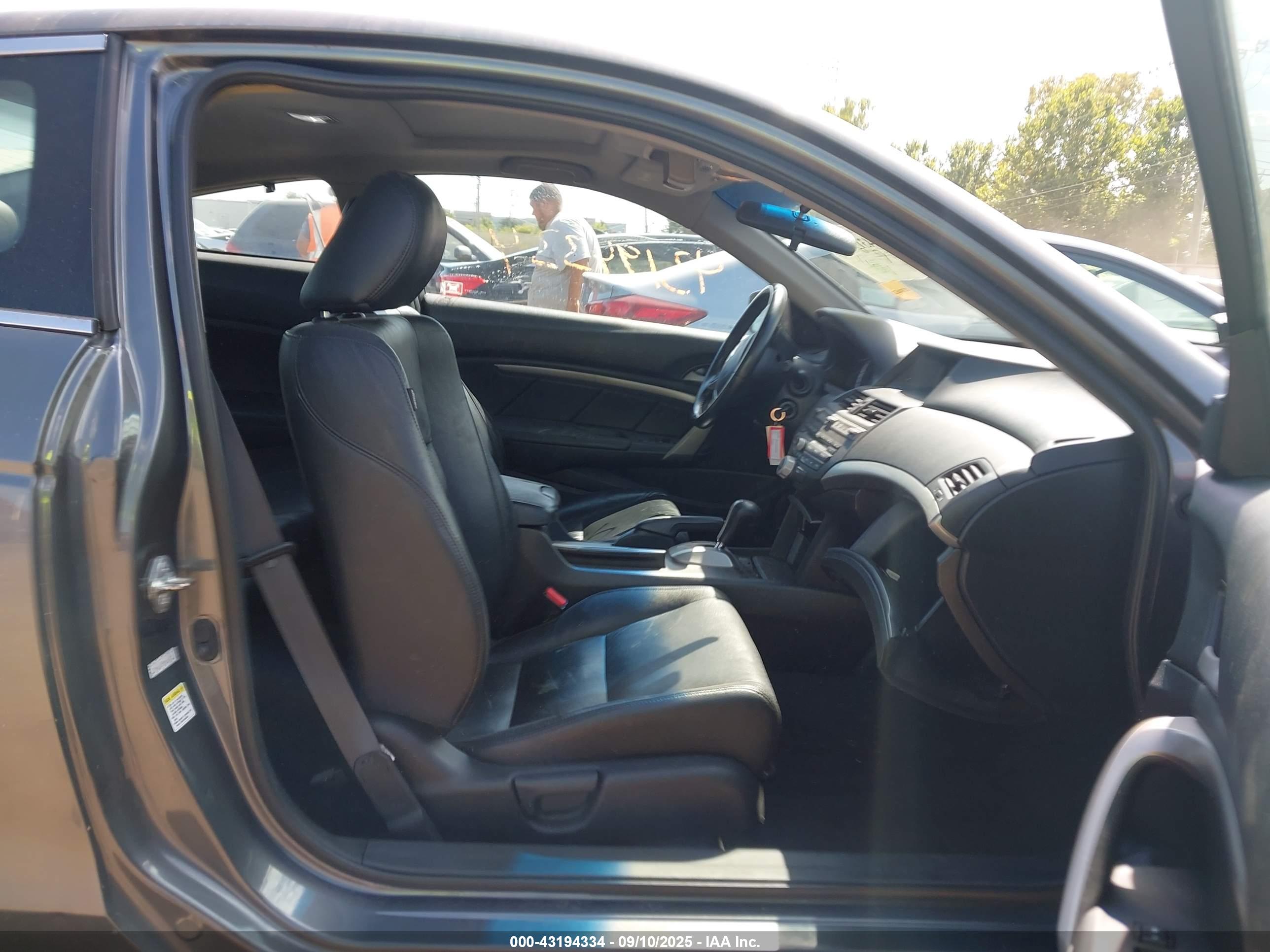 HONDA ACCORD image 5