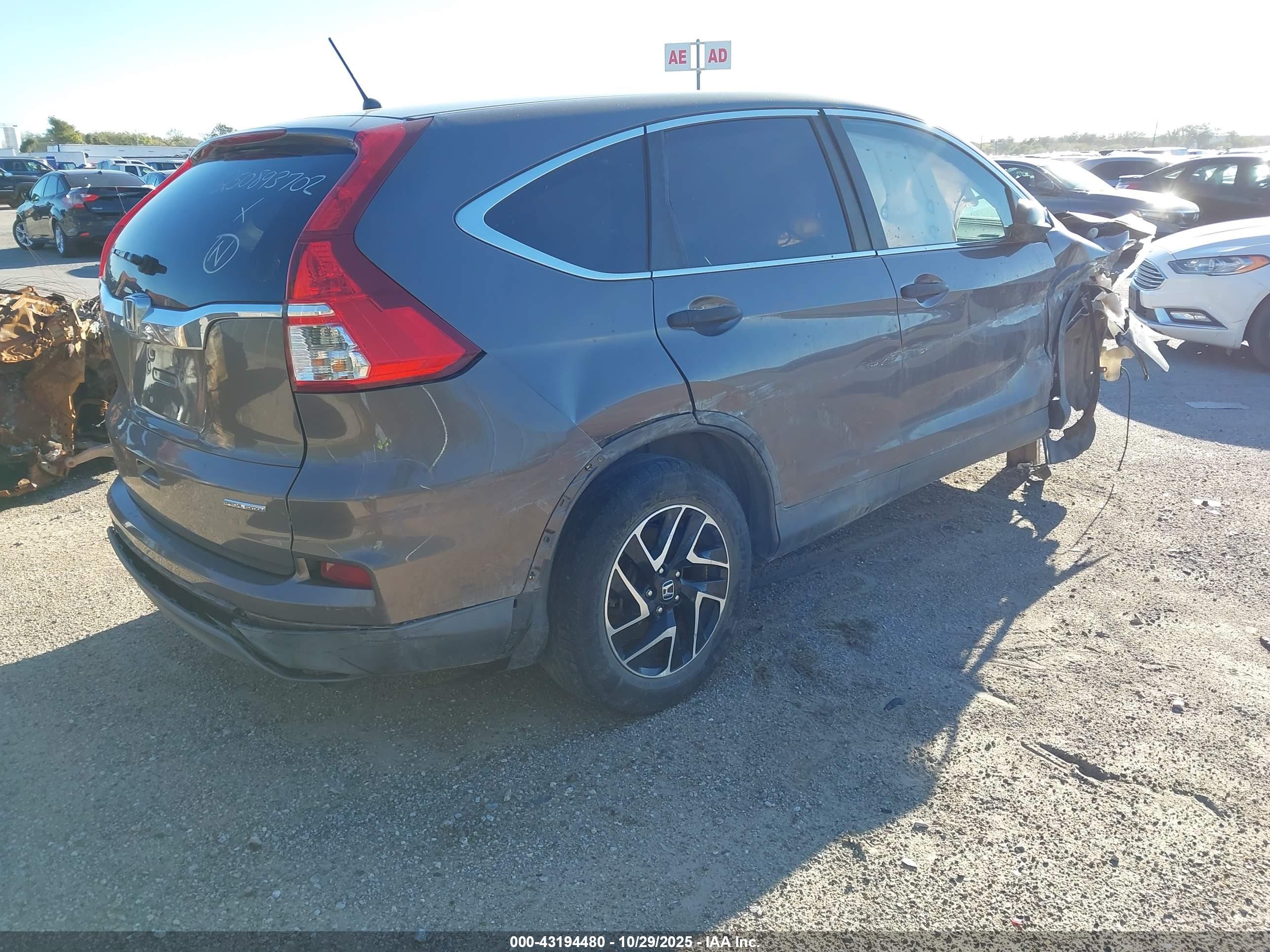 HONDA CR-V image 4
