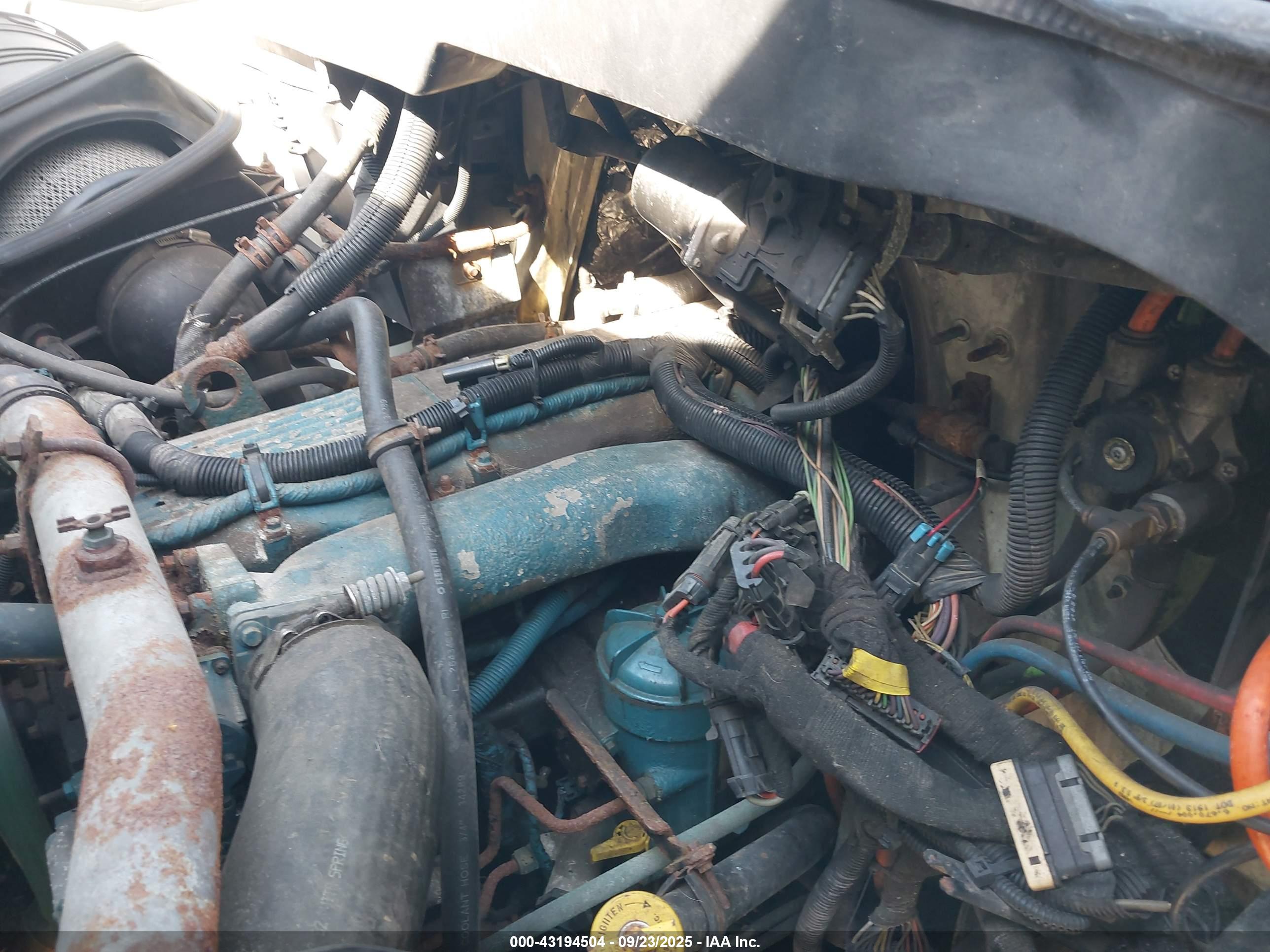 INTERNATIONAL 7000 image 10