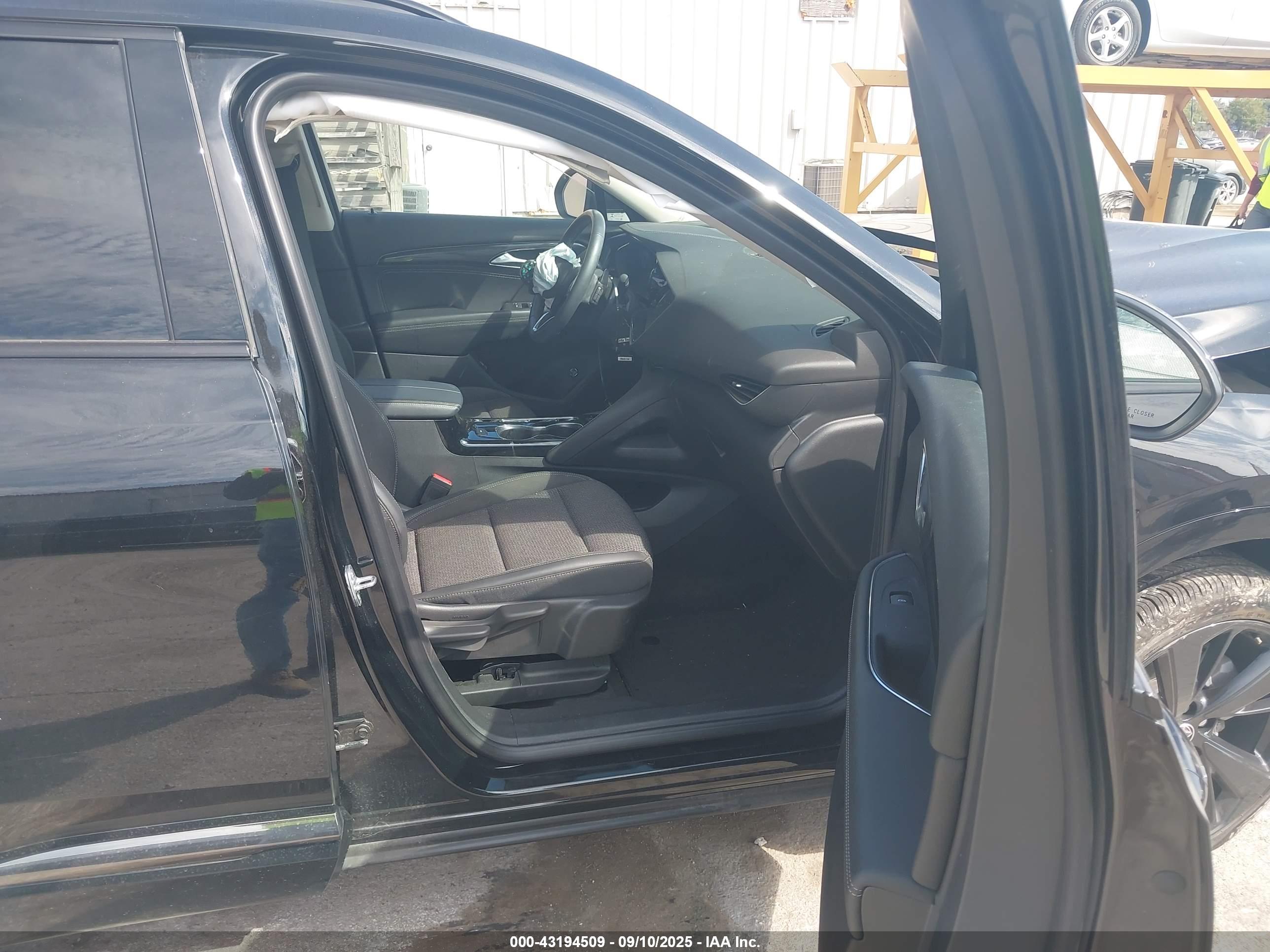 BUICK ENVISION image 5