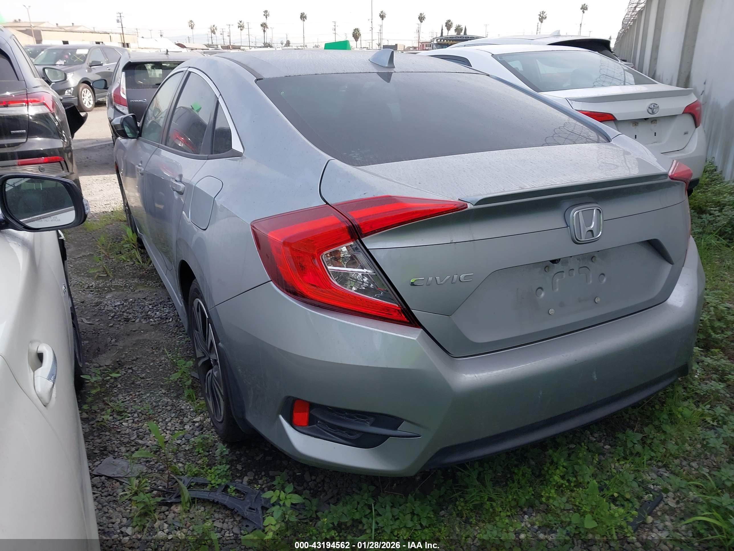HONDA CIVIC image 3