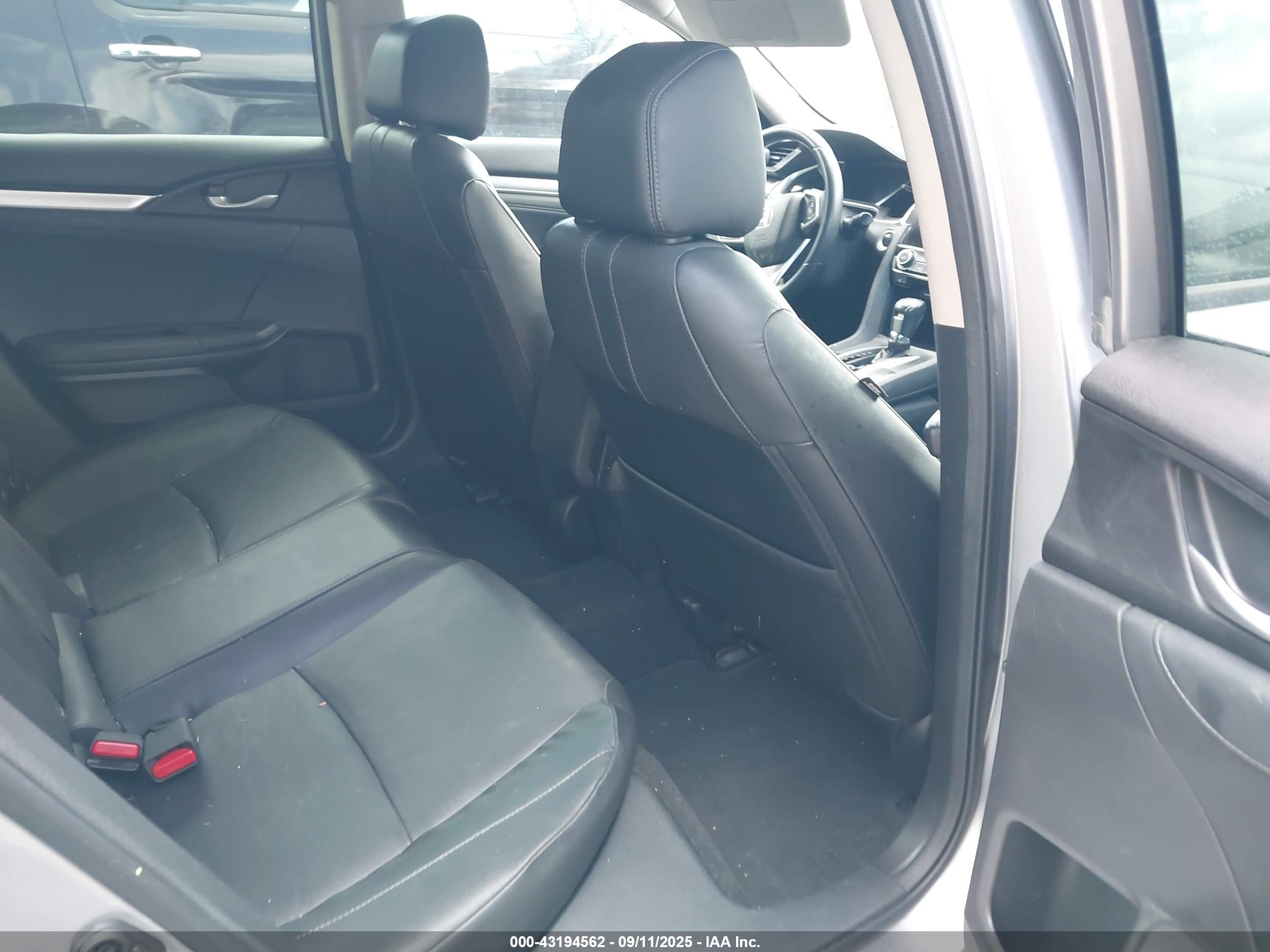 HONDA CIVIC image 8