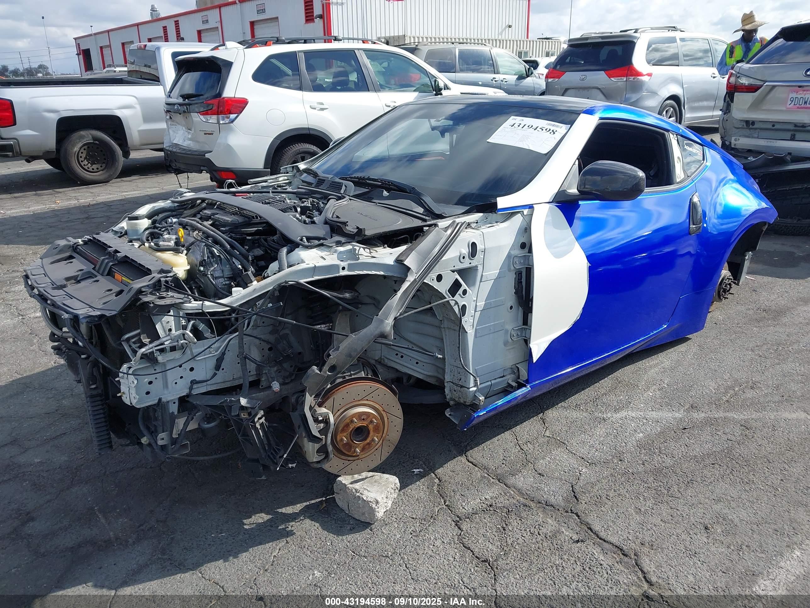 NISSAN 370Z image 2