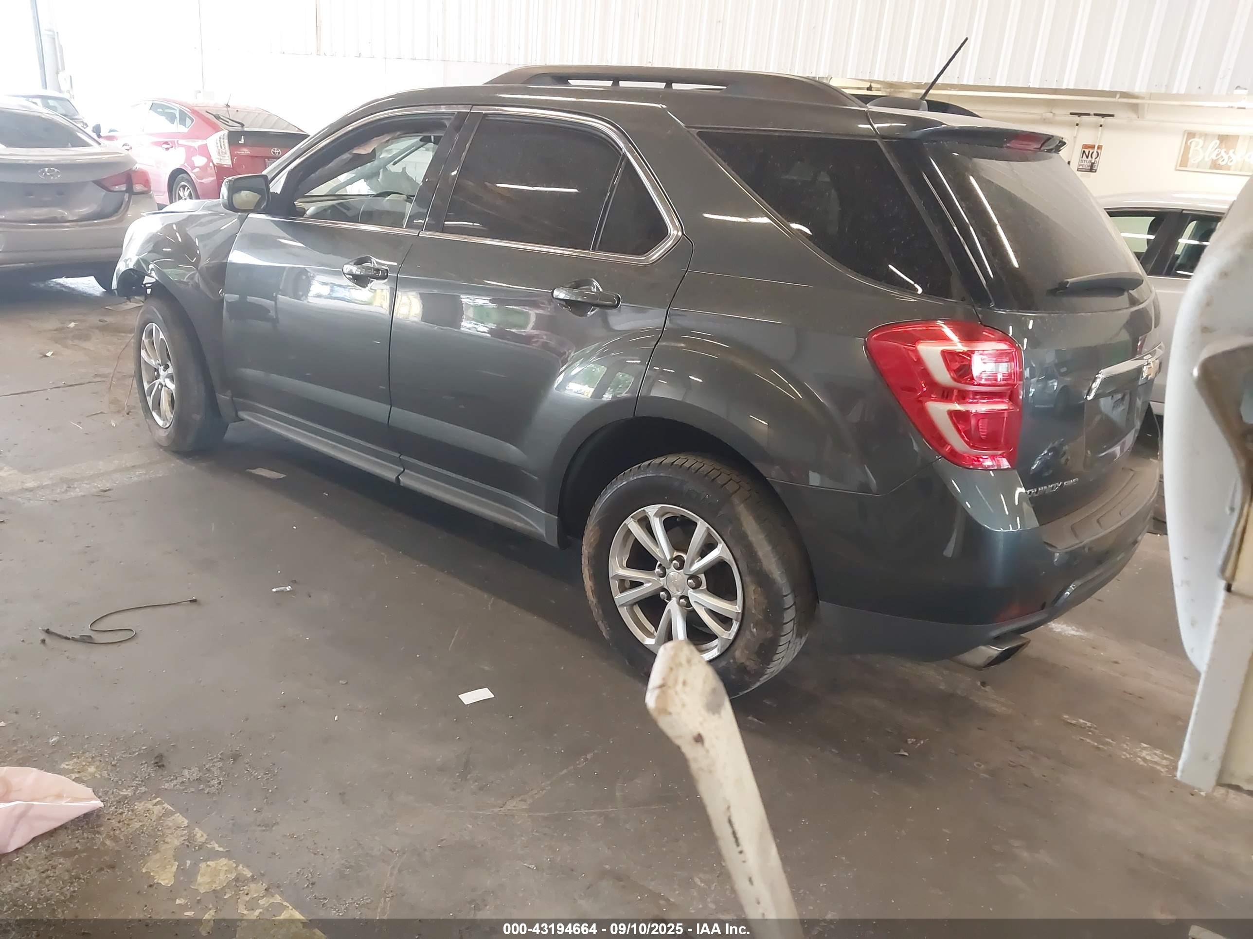 CHEVROLET EQUINOX image 3